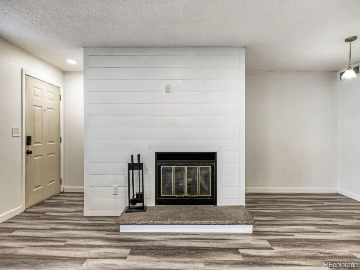 5565 W 76th Avenue #1213 Arvada CO 80003 | MLS #REC5025281 07152026075350 1200 5