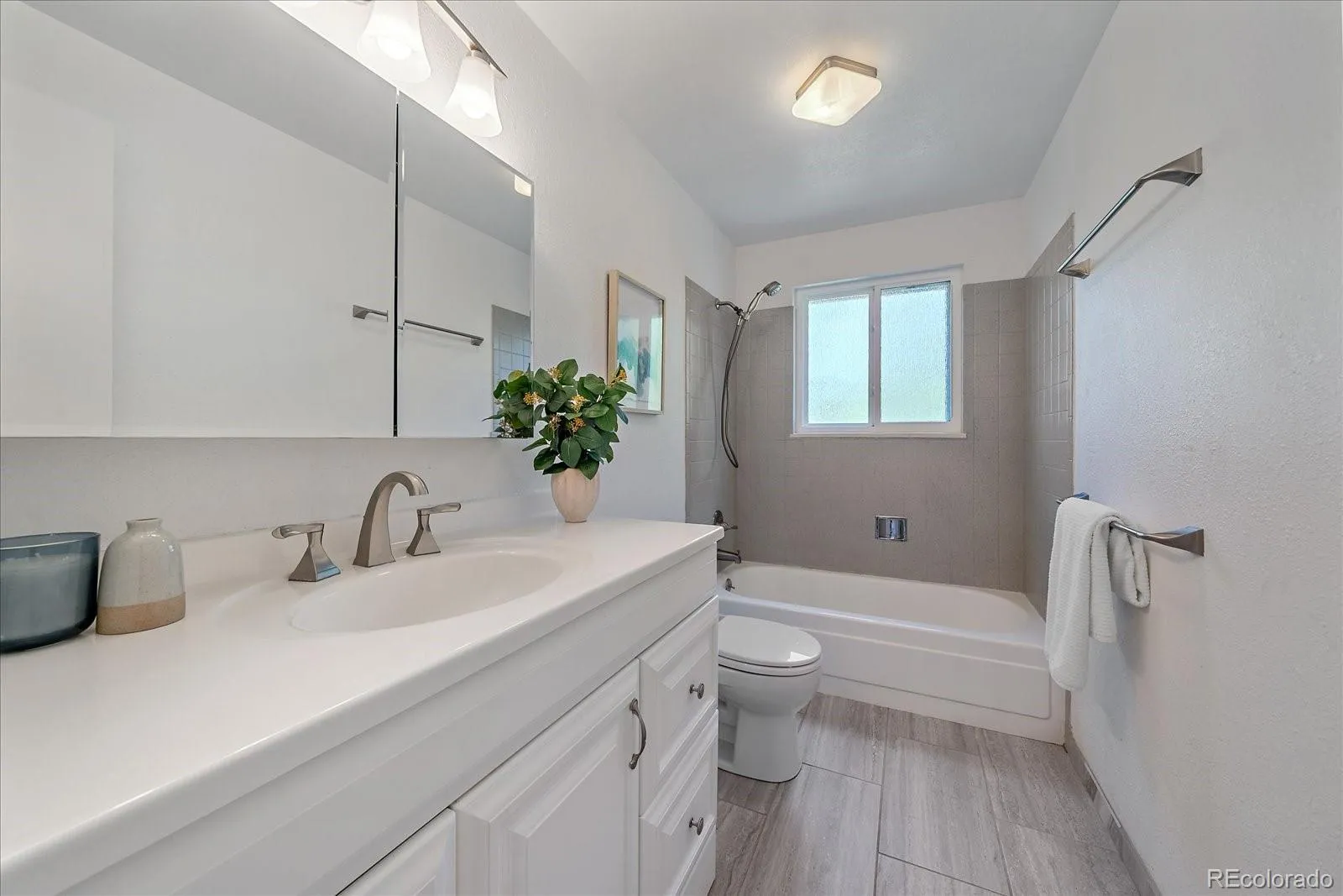 10889 W 65th Way Arvada CO 80004 MLS #REC5026100 05102026142112 1600 22