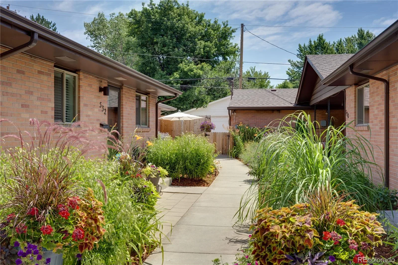 526 Clayton Street Denver CO 80206 | MLS #REC5031559 09222026003536 1600 2