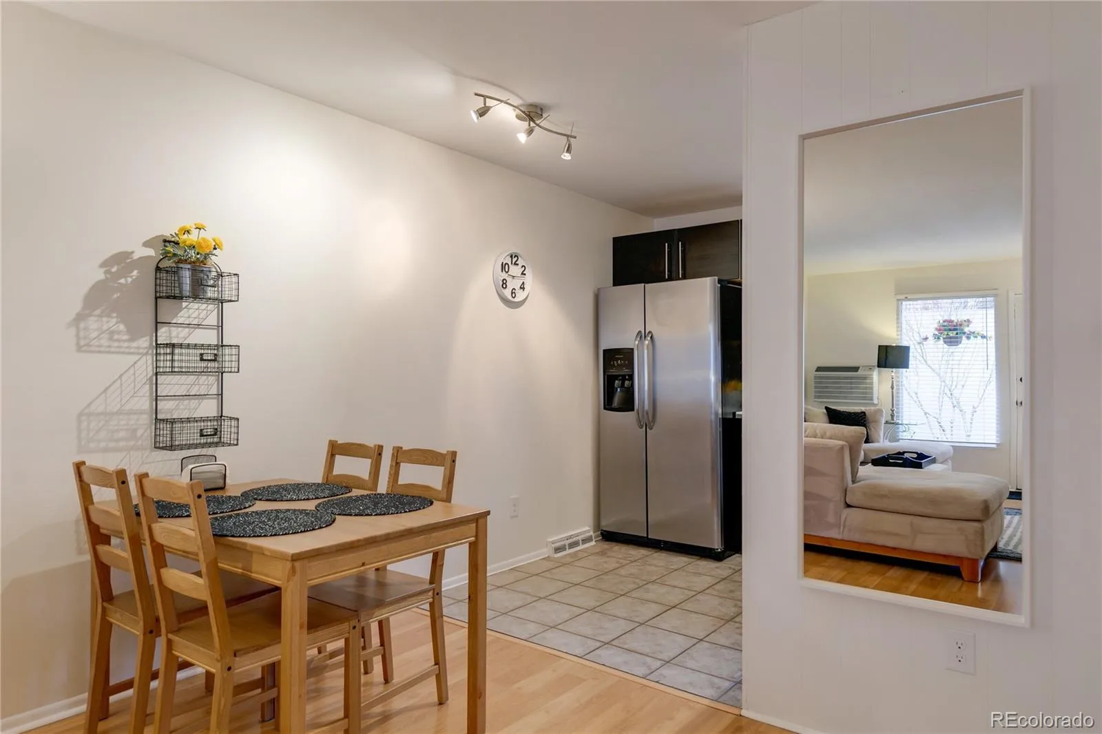 526 Clayton Street Denver CO 80206 | MLS #REC5031559 09222026003536 1600 7
