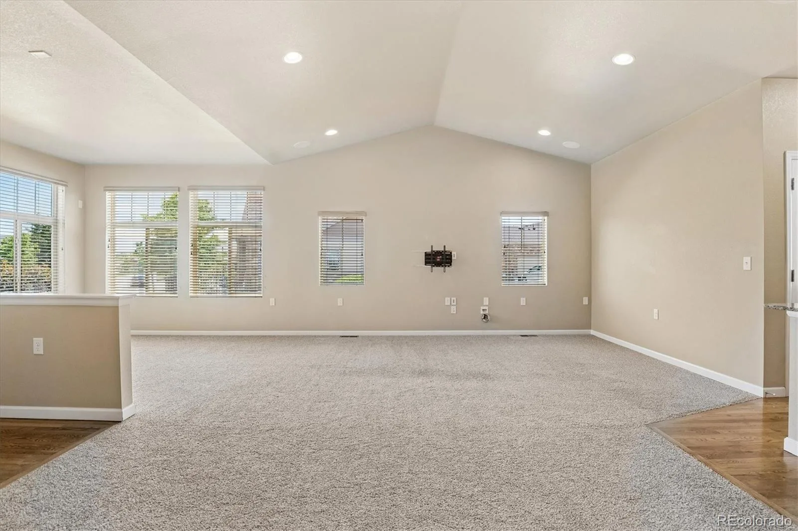 12611 Monroe Drive Thornton CO 80241 | MLS #REC5032723 06062026161518 1600 11