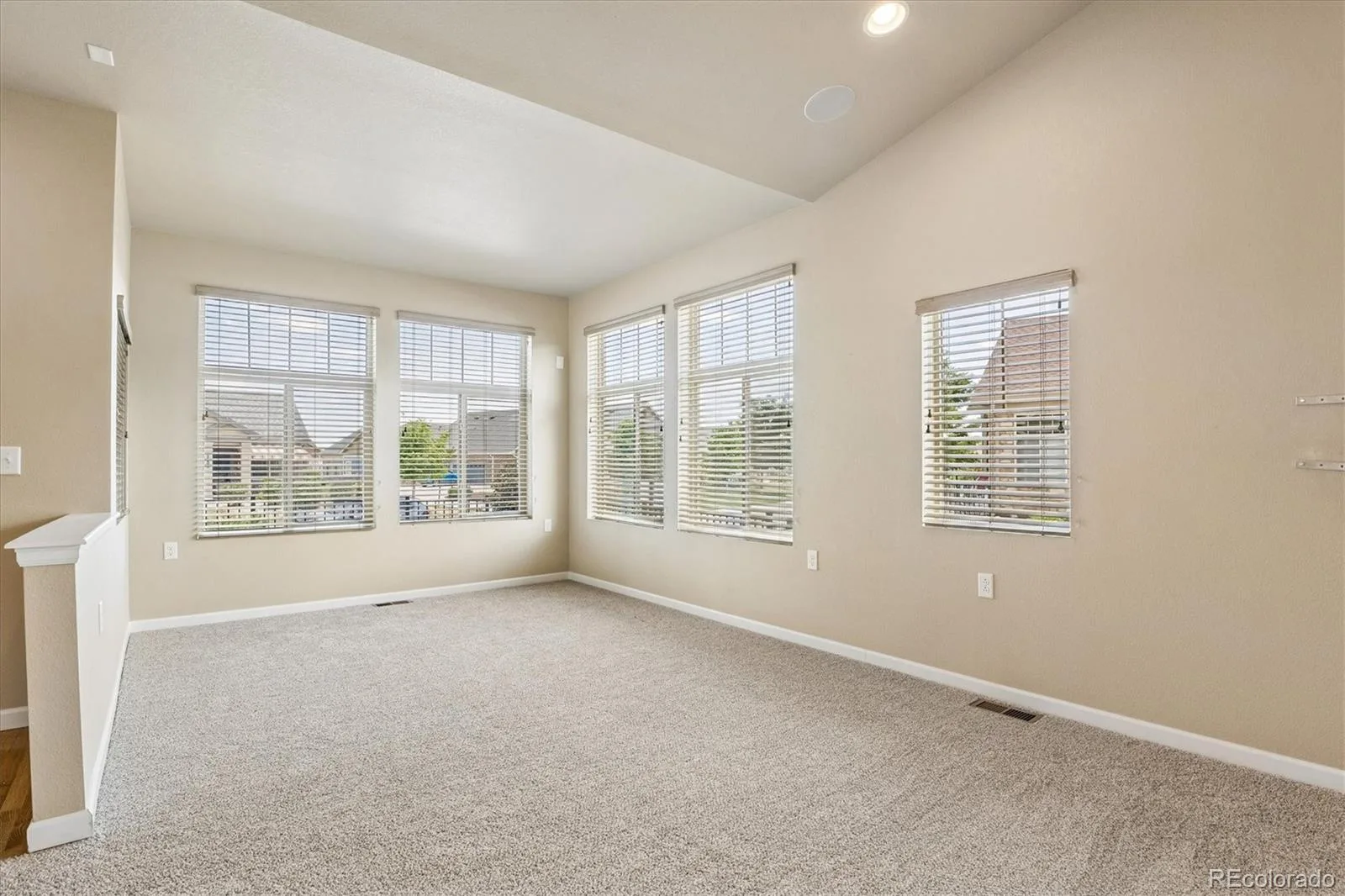12611 Monroe Drive Thornton CO 80241 | MLS #REC5032723 06062026161518 1600 15