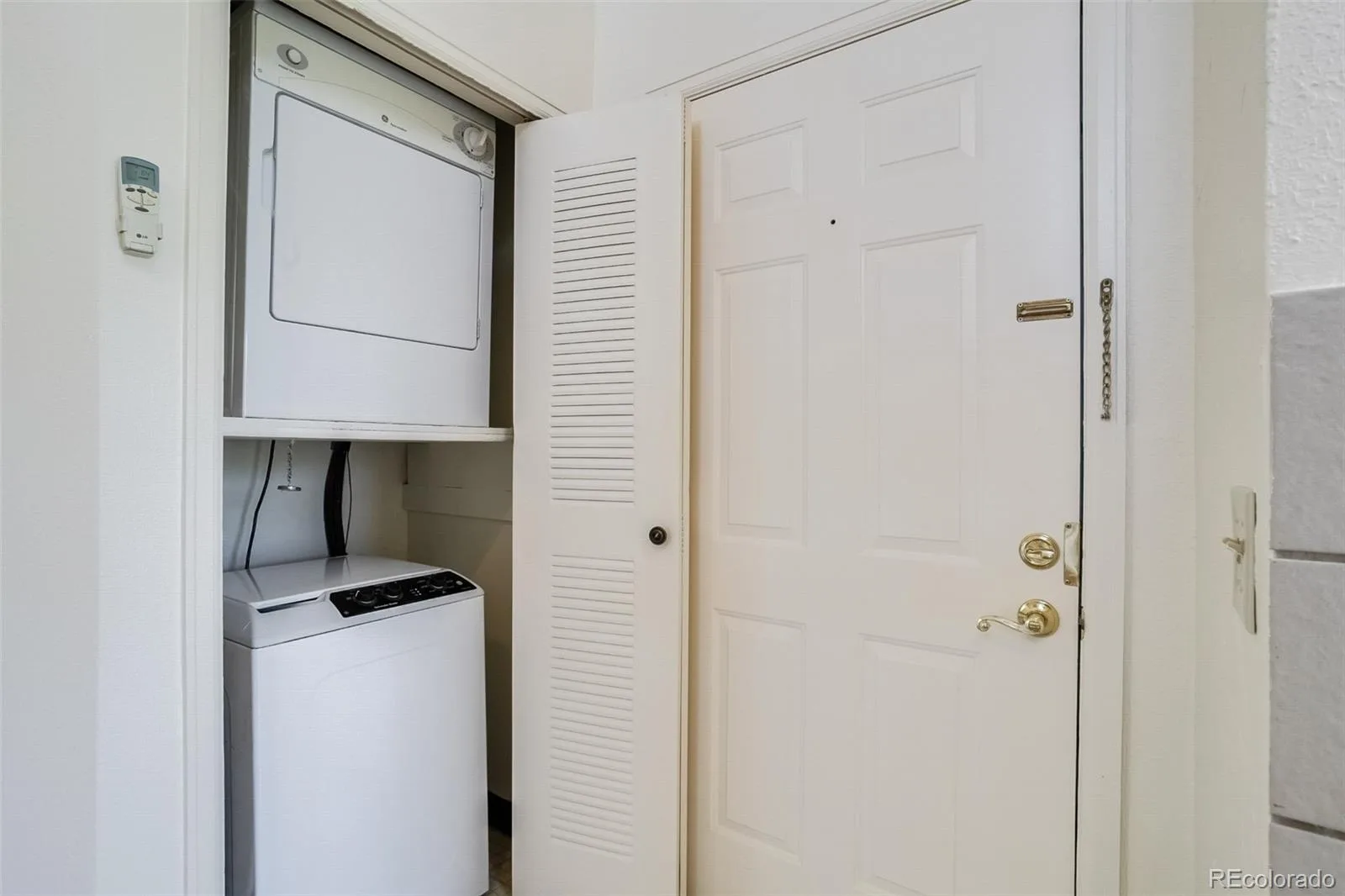 13843 E Lehigh Avenue #C Aurora CO 80014 MLS #REC5033554 06102026210849 1600 26