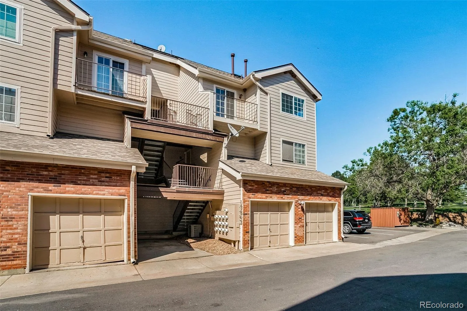 13843 E Lehigh Avenue #C Aurora CO 80014 MLS #REC5033554 06102026210849 1600 35
