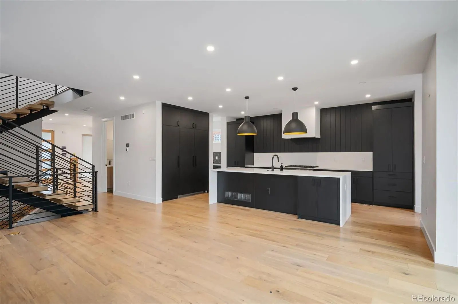 08072025005041 1600 1