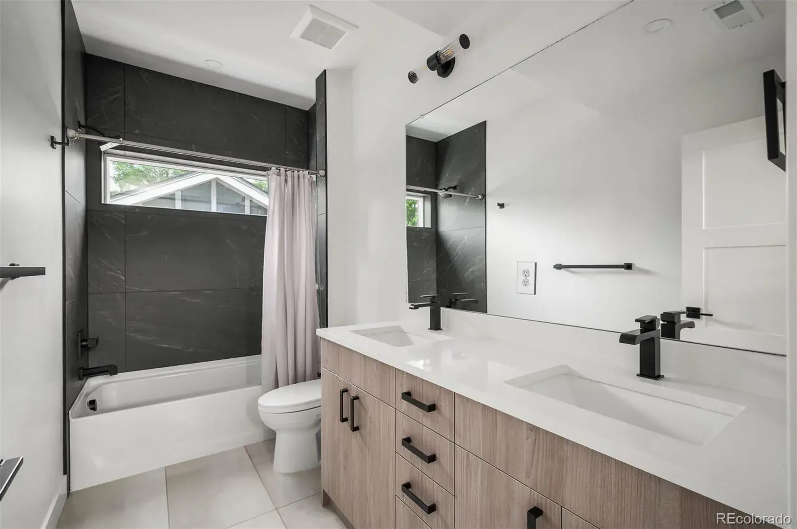 08072025005041 1600 26