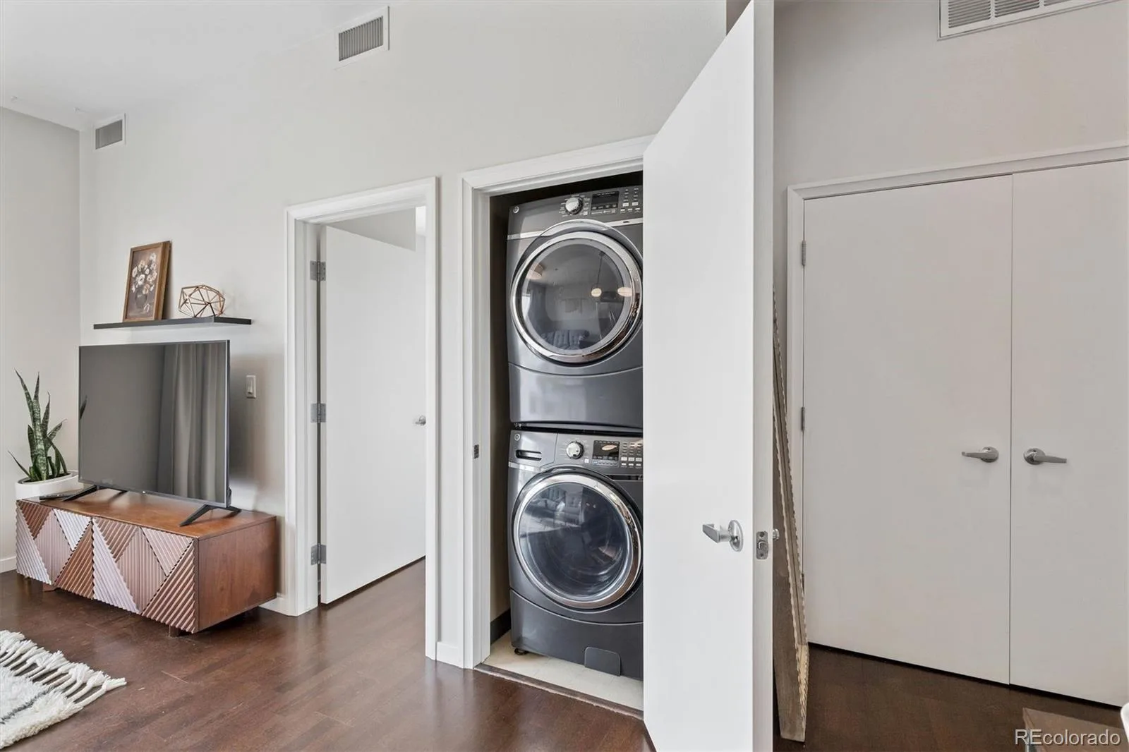 1440 Little Raven Street #403 Denver CO 80202 | MLS #REC5034002 08252026153126 1600 18