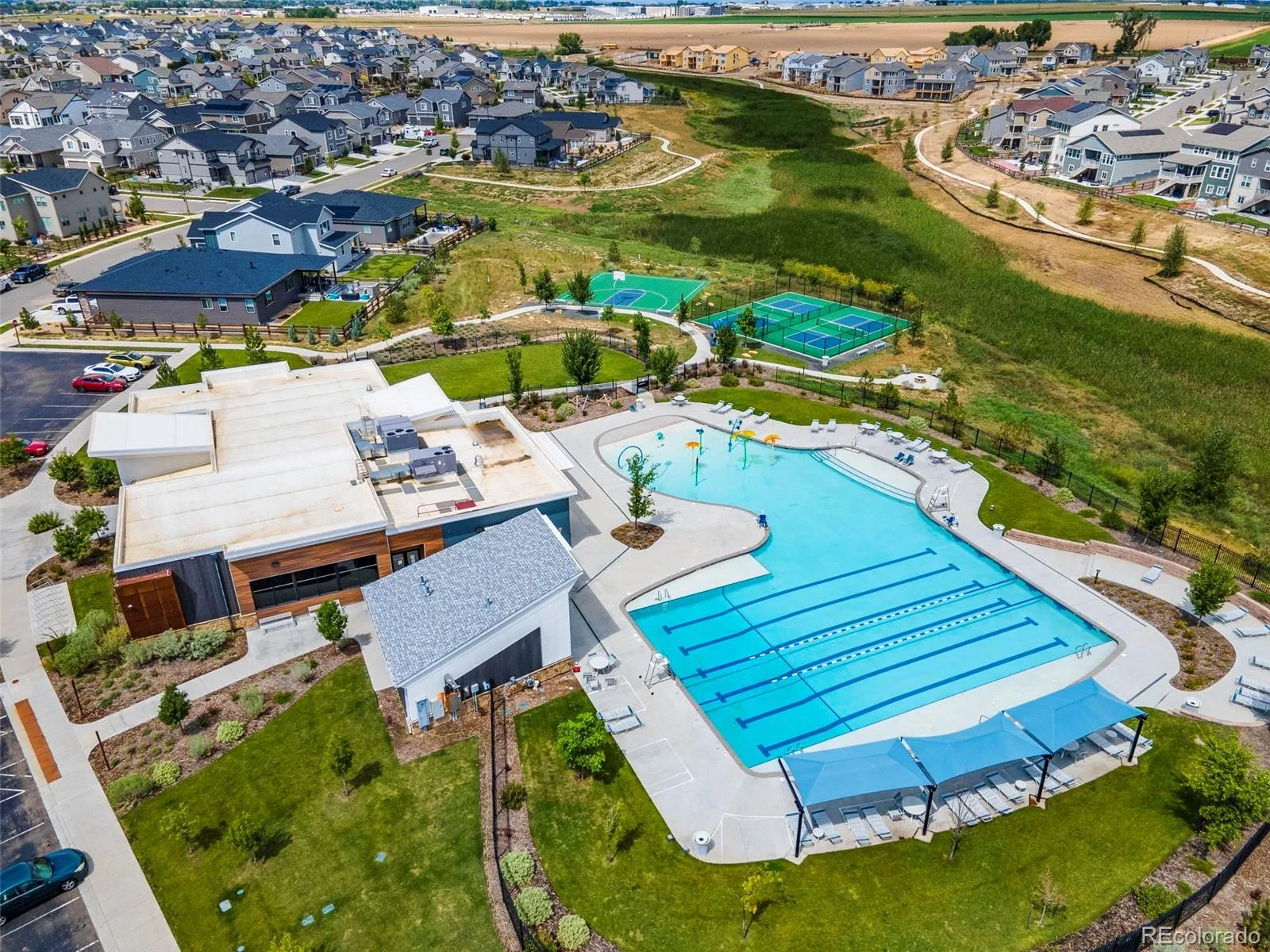 4674 N Bend Court Firestone CO 80504 | MLS #REC5034746 08282026045029 1600 49