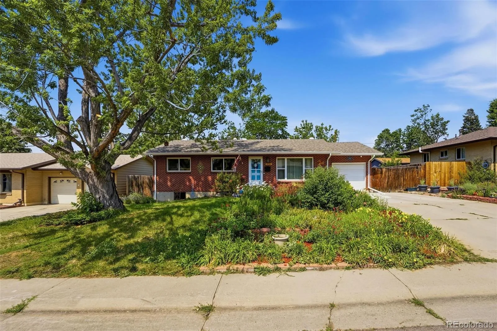 2927 S Stuart Street Denver CO 80236 | MLS #REC5035741 08072026203056 1600 44
