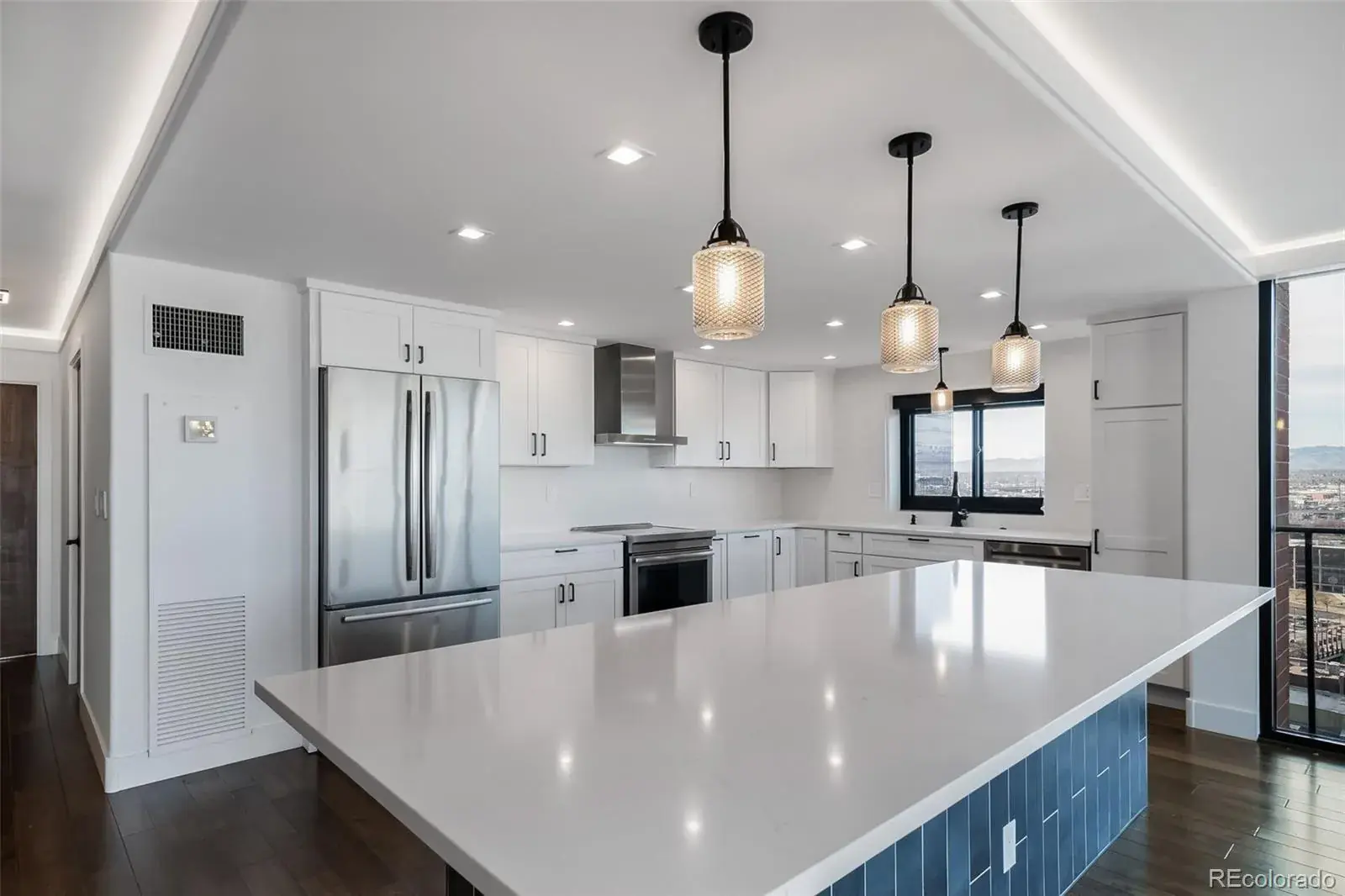 12132025035141 1600 10