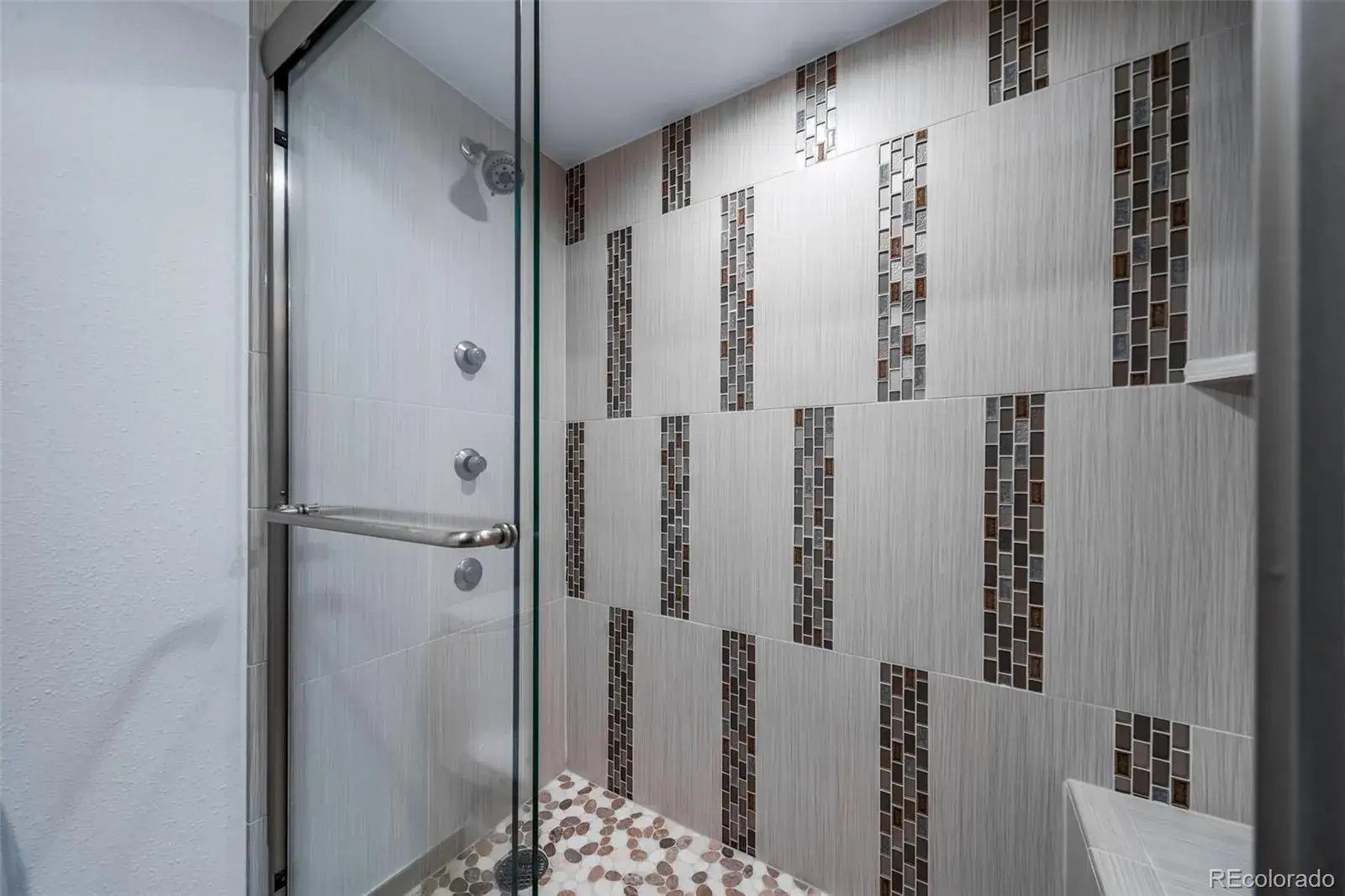 12132025035141 1600 18