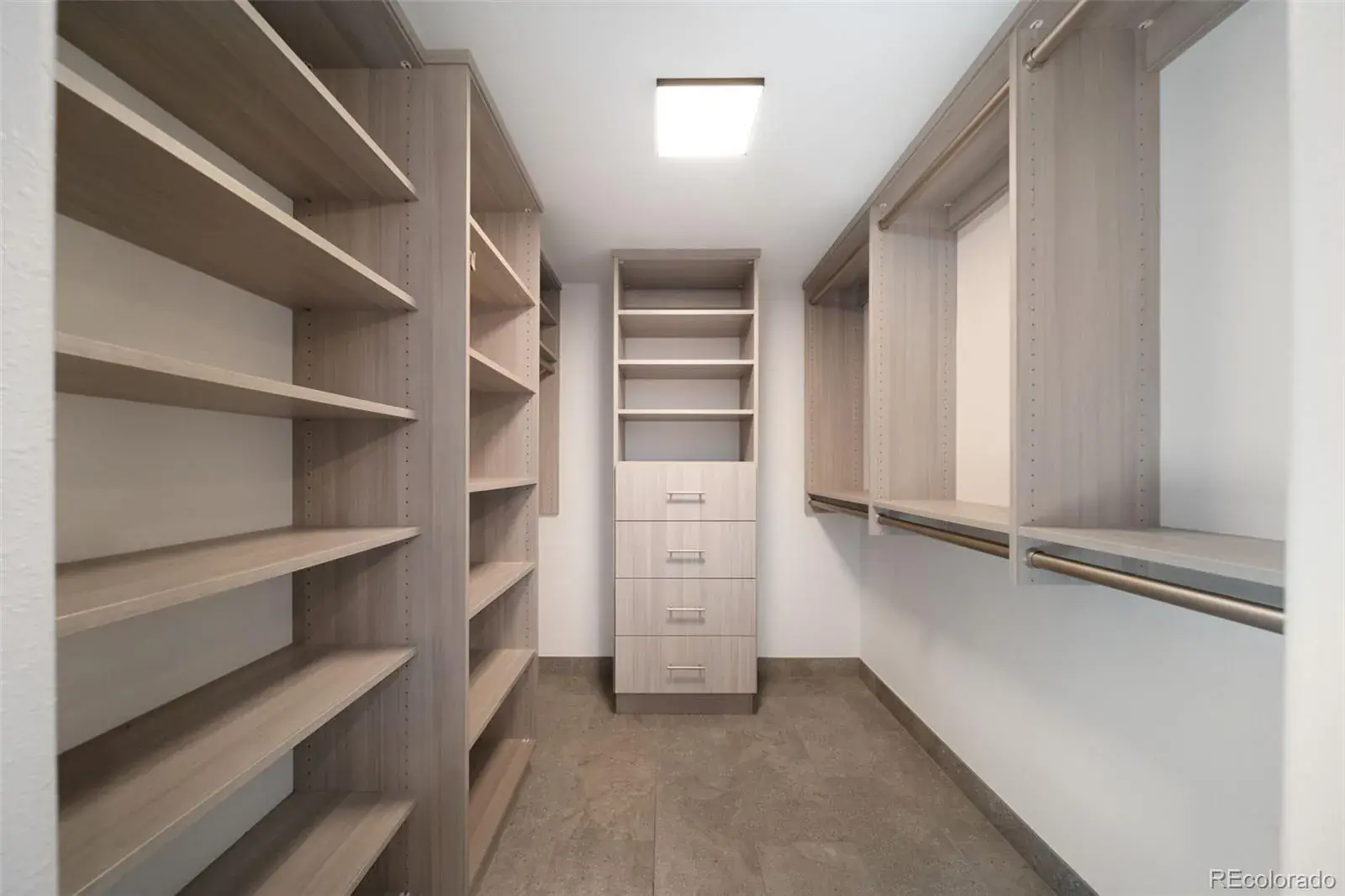 12132025035141 1600 26