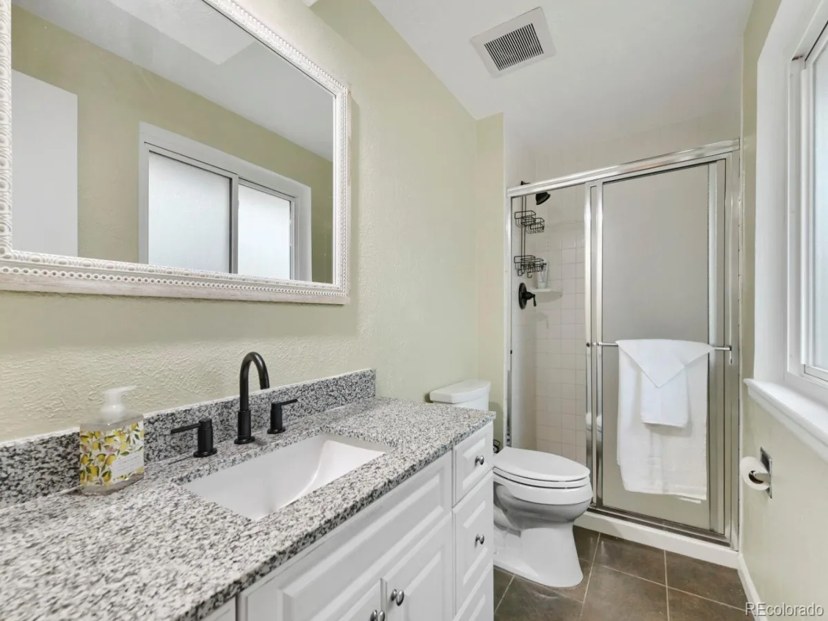10080 W Warren Drive Lakewood CO 80227 | MLS #REC5037397 08262026191819 1200 18