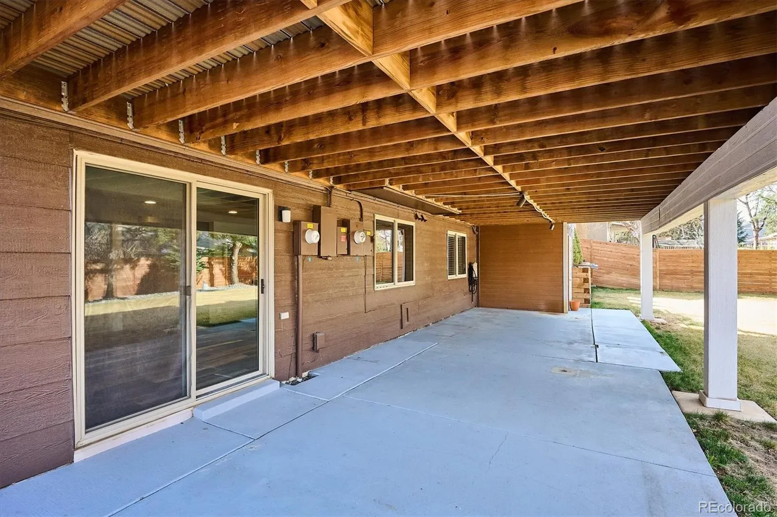 03312026221200 1600 37