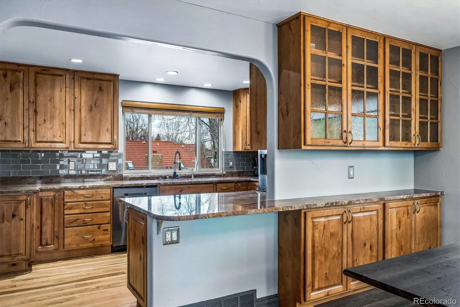 03312026221200 1600 8