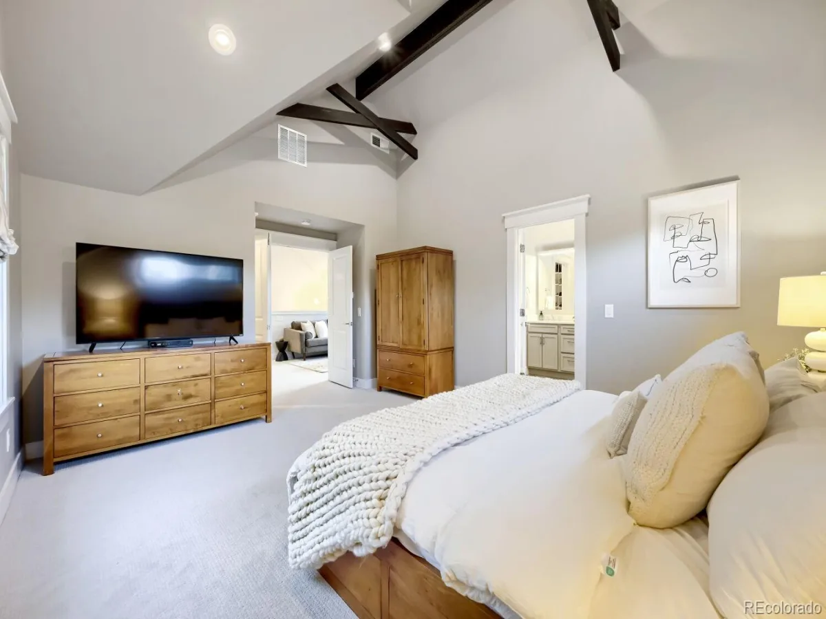 2322 Hudson Street Denver CO 80207 | MLS #REC5038024 07152026075346 1200 16