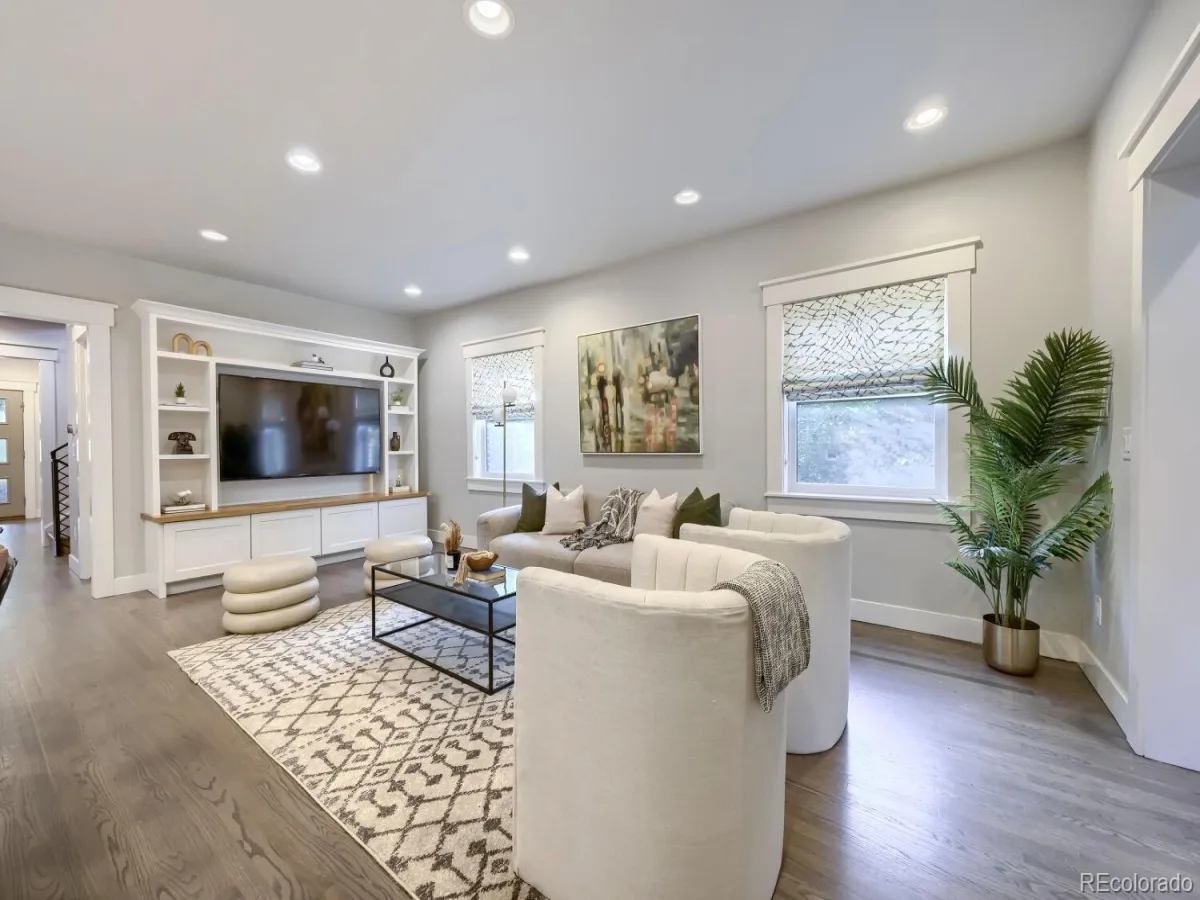 2322 Hudson Street Denver CO 80207 | MLS #REC5038024 07152026075346 1200 6
