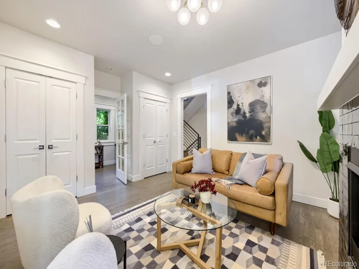 2322 Hudson Street Denver CO 80207 | MLS #REC5038024 07152026075346 1200 8