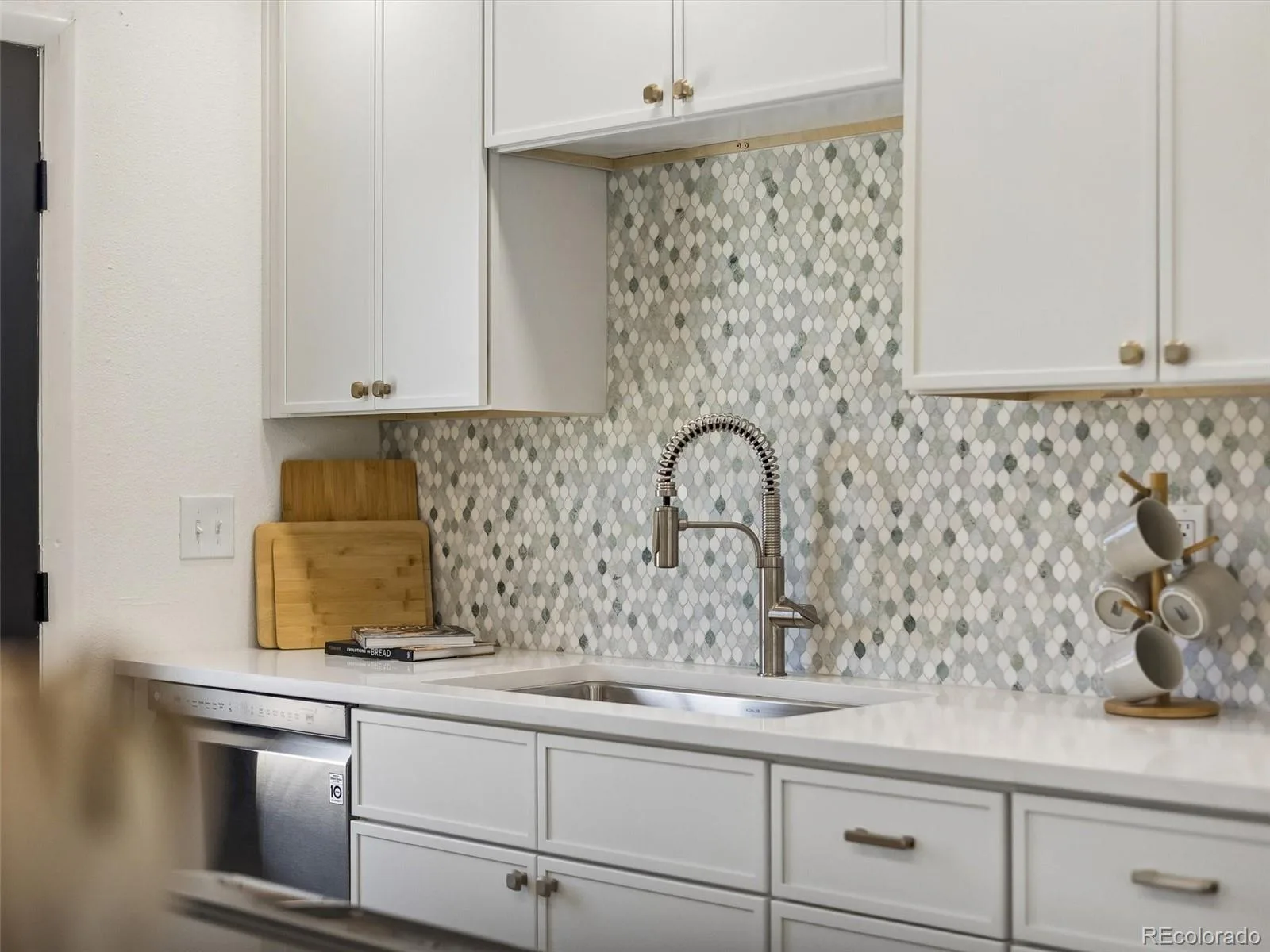 12073 W 8th Avenue Golden CO 80401 | MLS #REC5038677 07172026002608 1600 4