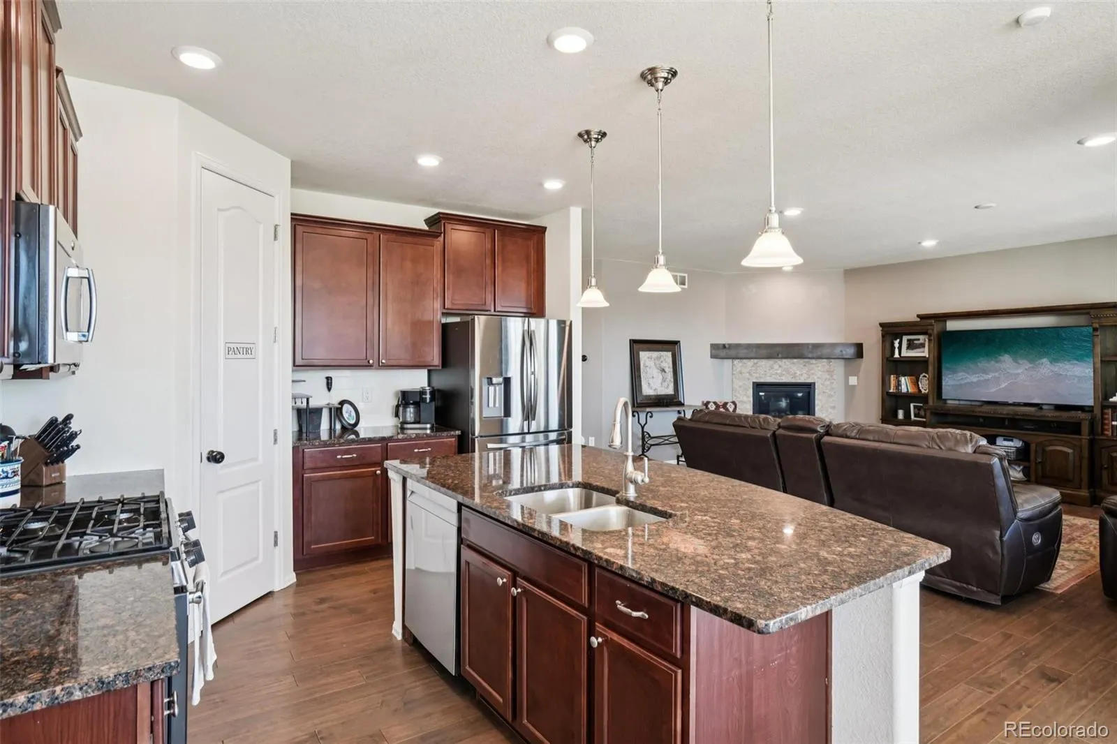 04152026224208 1600 11