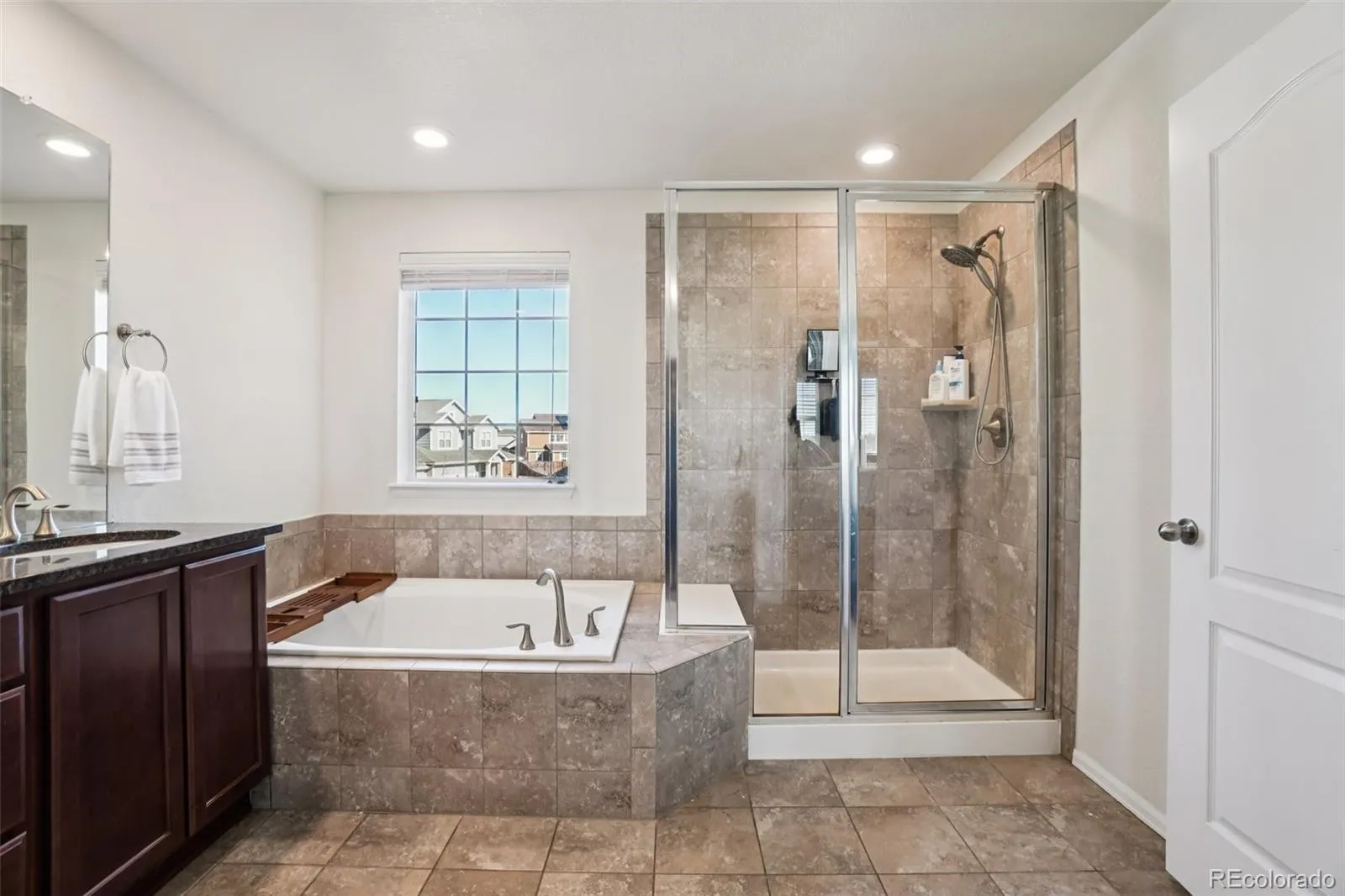 04152026224208 1600 20