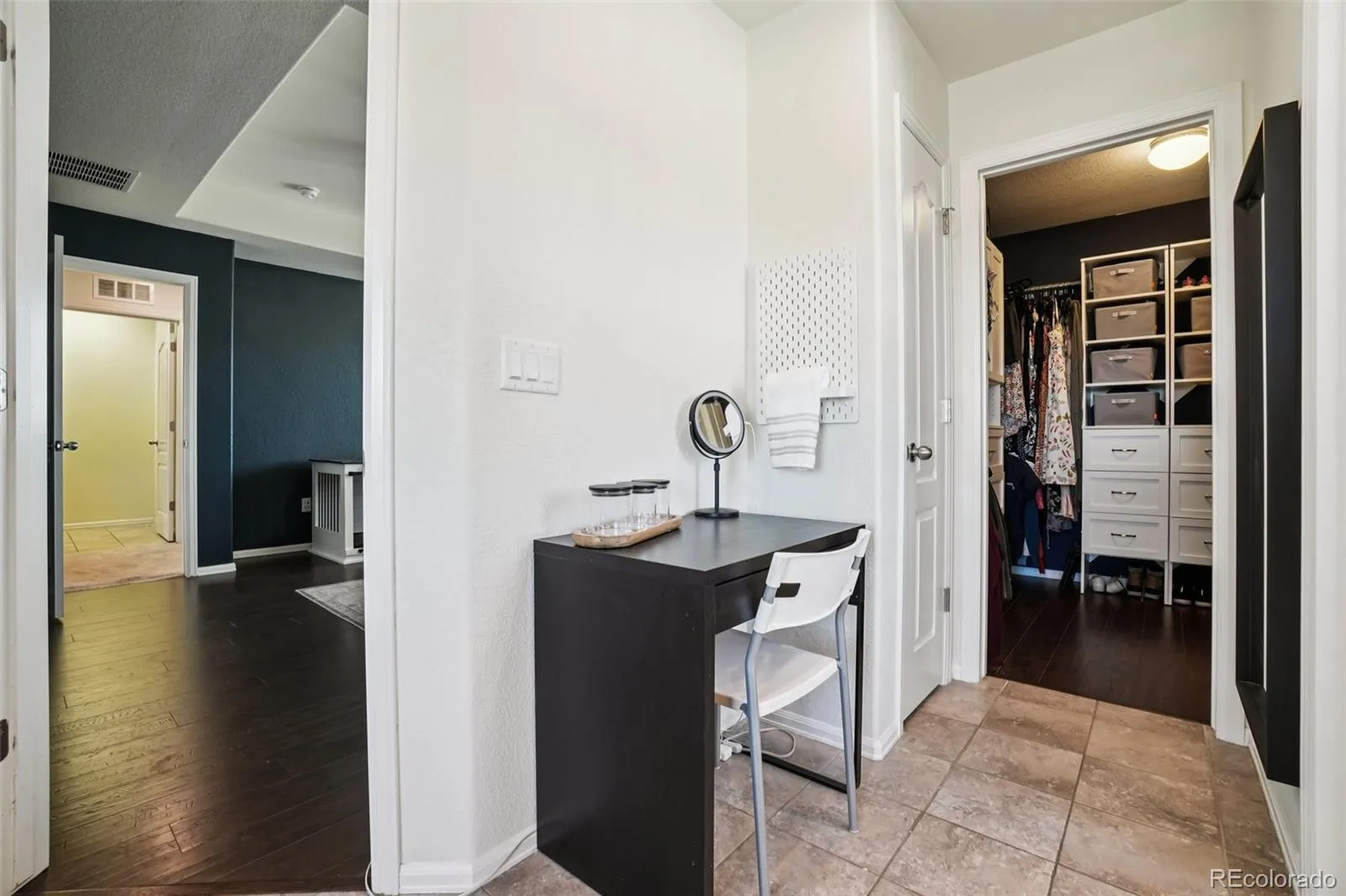 04152026224208 1600 22