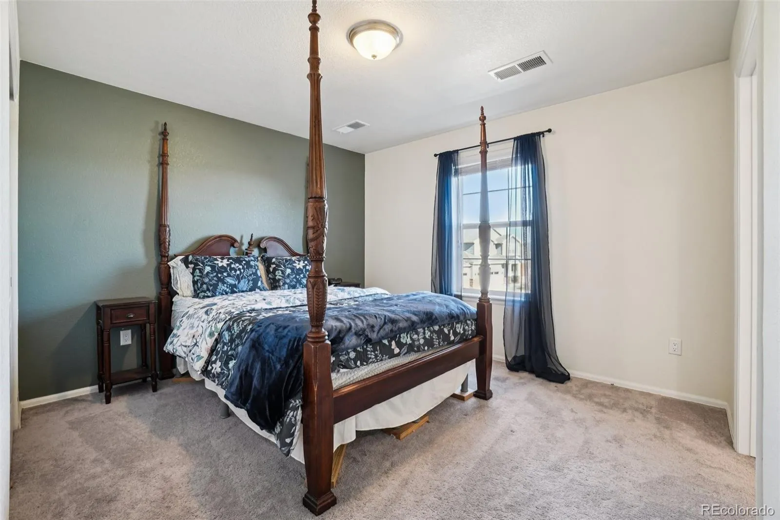 04152026224208 1600 23