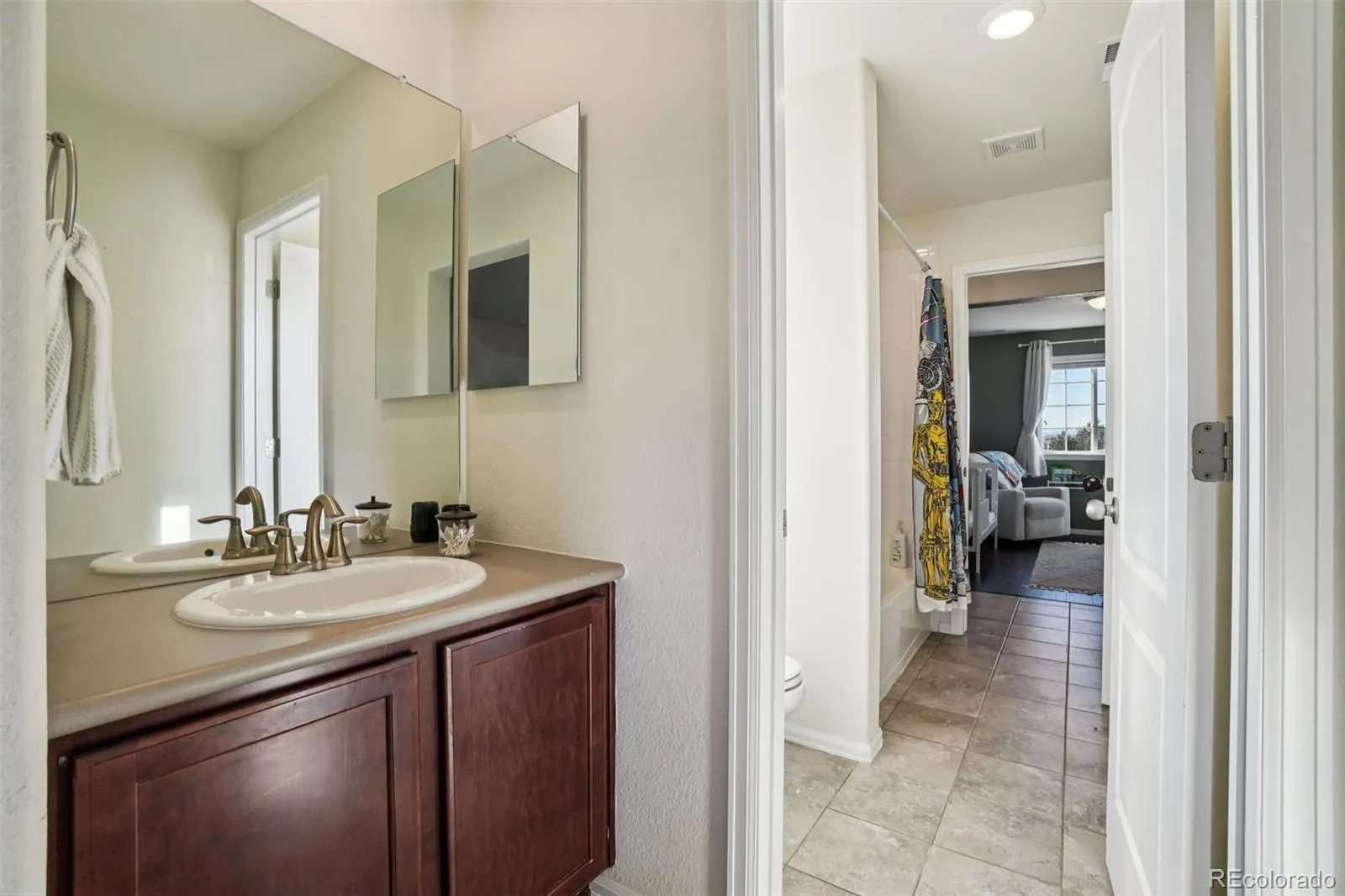 04152026224208 1600 28