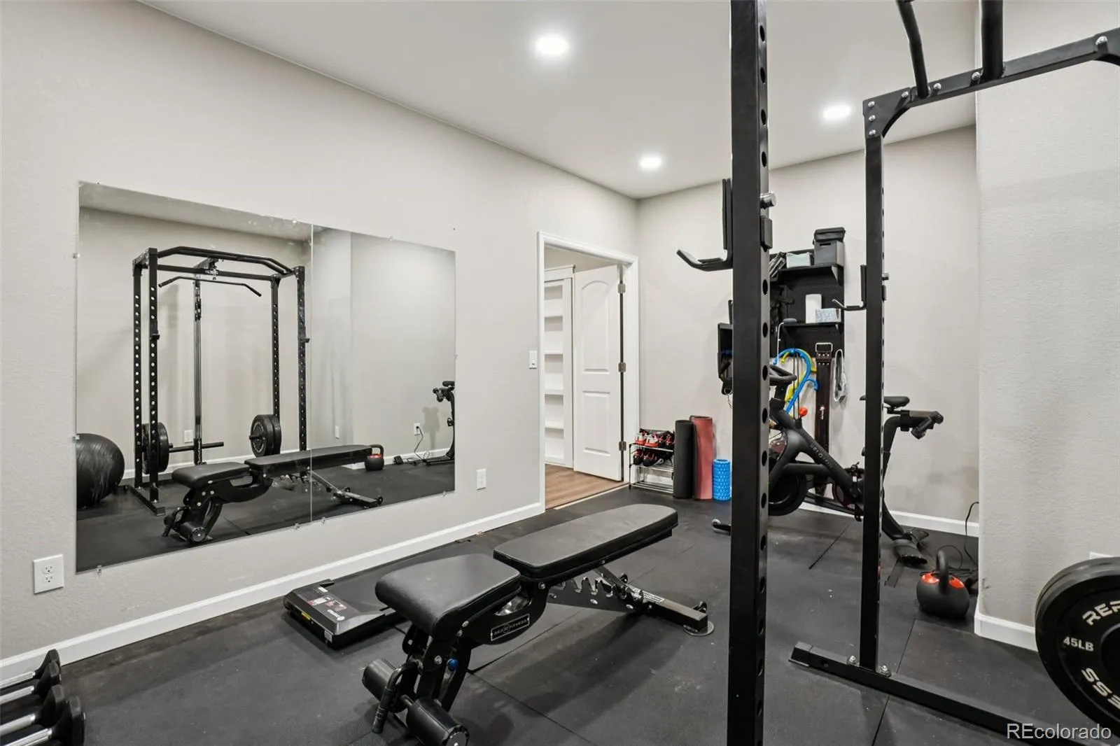 04152026224208 1600 39