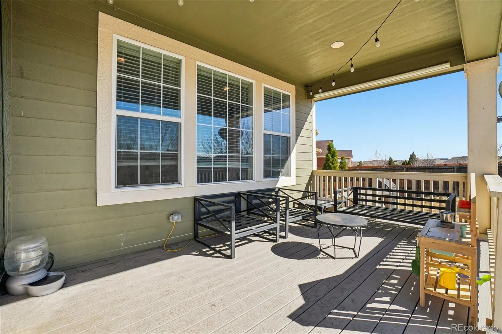 04152026224208 1600 42