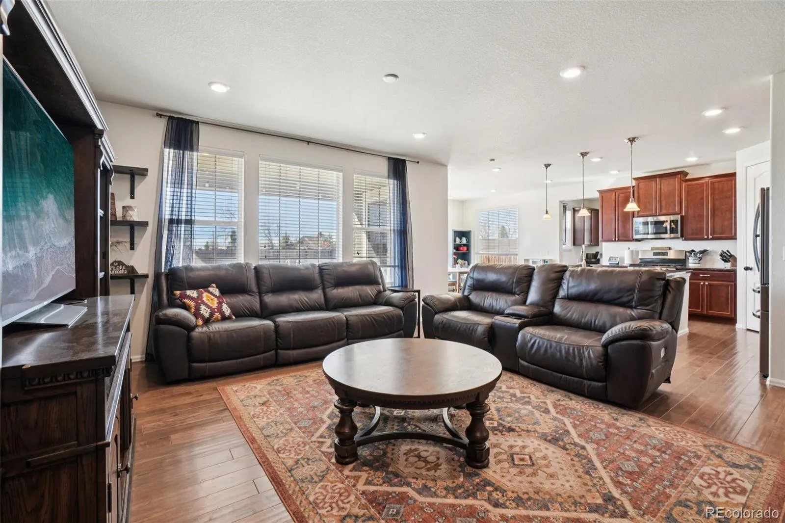 04152026224208 1600 5