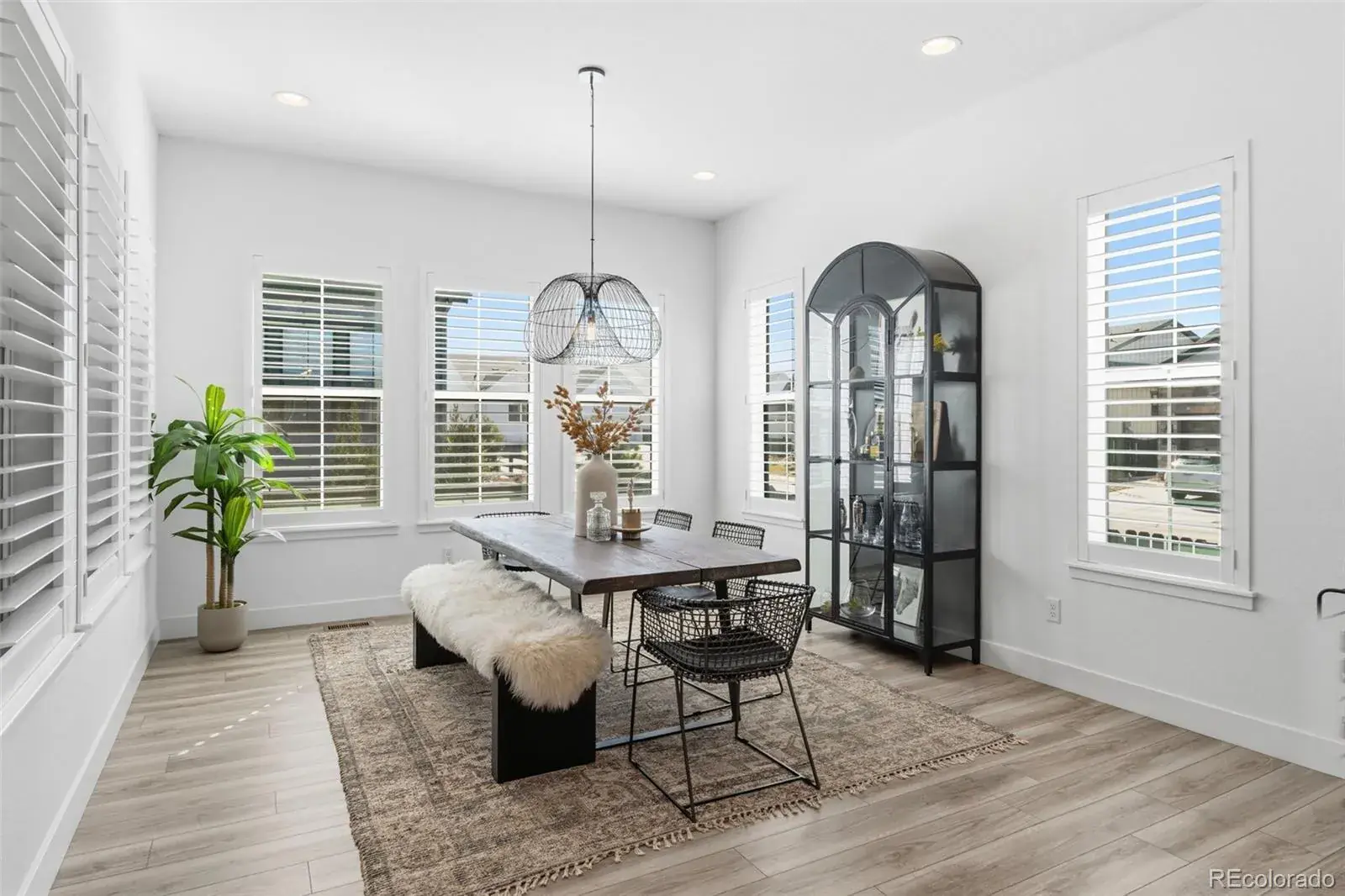 11374 Autumn Moon Street Littleton CO 80125 | MLS #REC5040977 03062026001824 1600 14