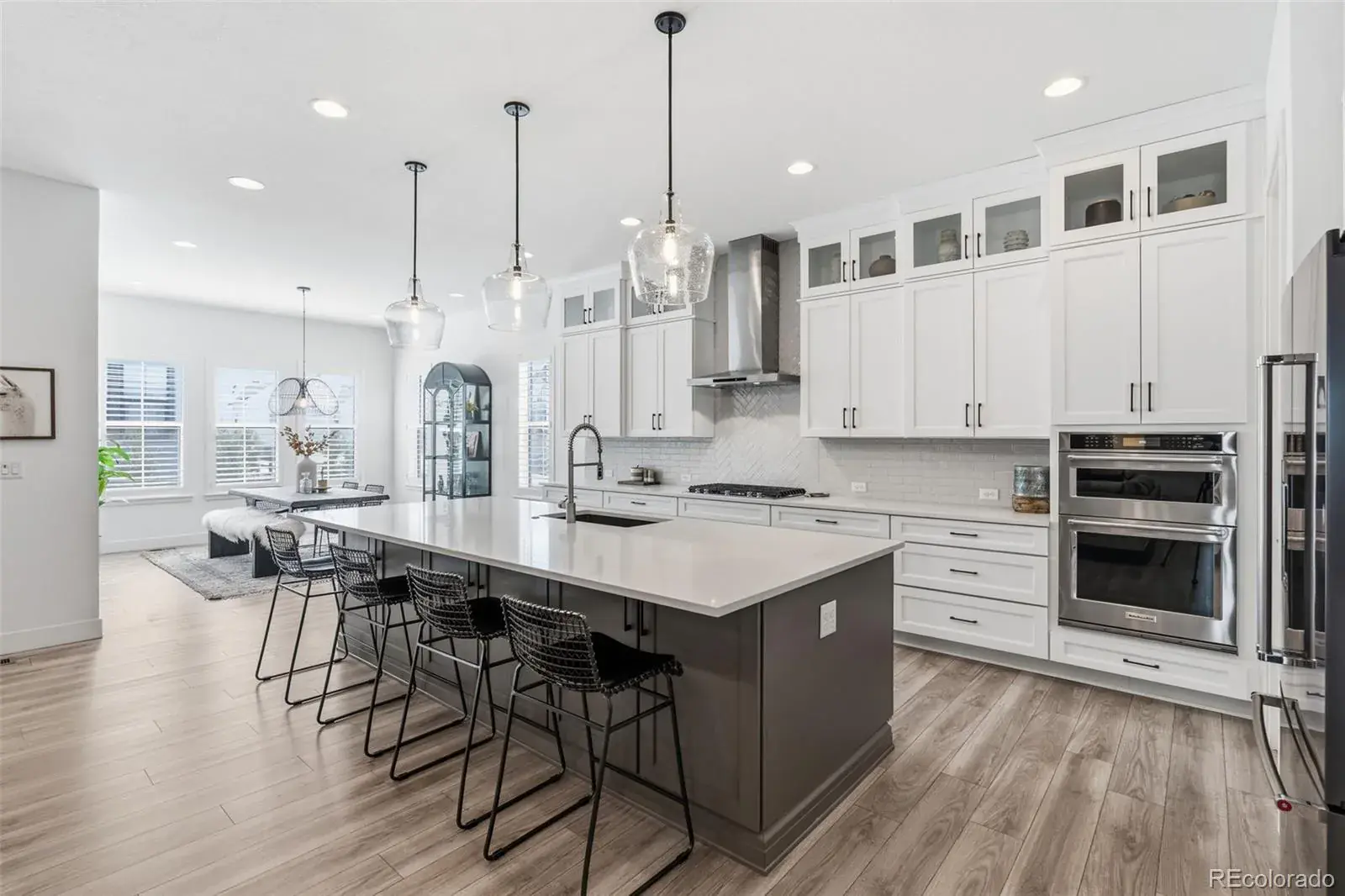 11374 Autumn Moon Street Littleton CO 80125 | MLS #REC5040977 03062026001824 1600 17