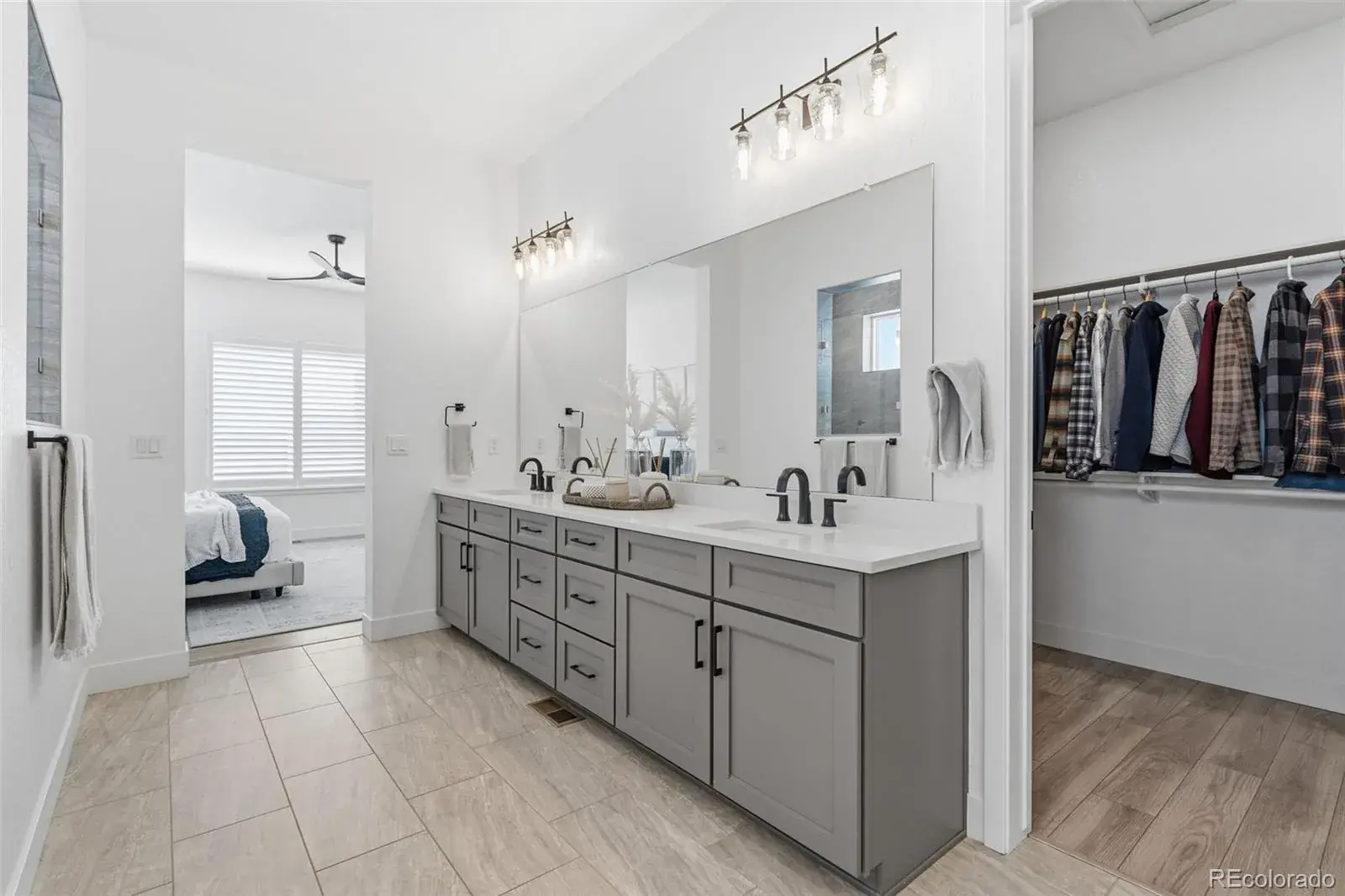 11374 Autumn Moon Street Littleton CO 80125 | MLS #REC5040977 03062026001824 1600 26