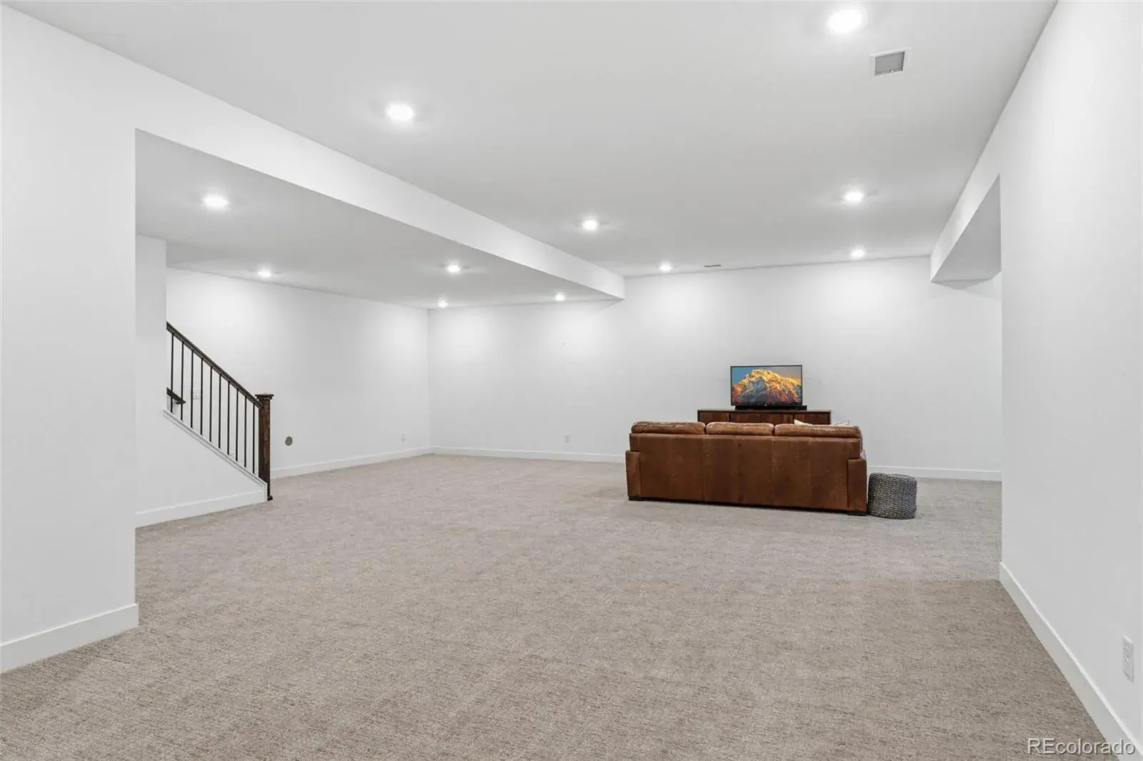 11374 Autumn Moon Street Littleton CO 80125 | MLS #REC5040977 03062026001824 1600 30