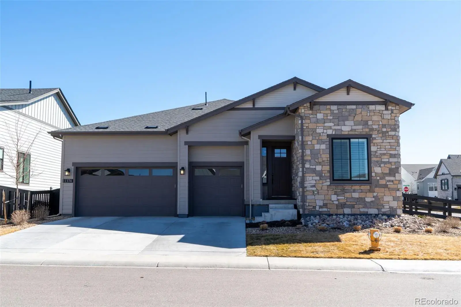 11374 Autumn Moon Street Littleton CO 80125 | MLS #REC5040977 03062026001824 1600 41