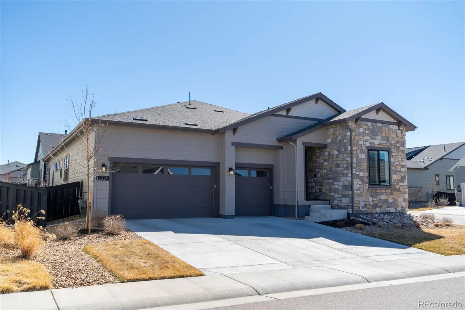 11374 Autumn Moon Street Littleton CO 80125 | MLS #REC5040977 03062026001824 1600 48