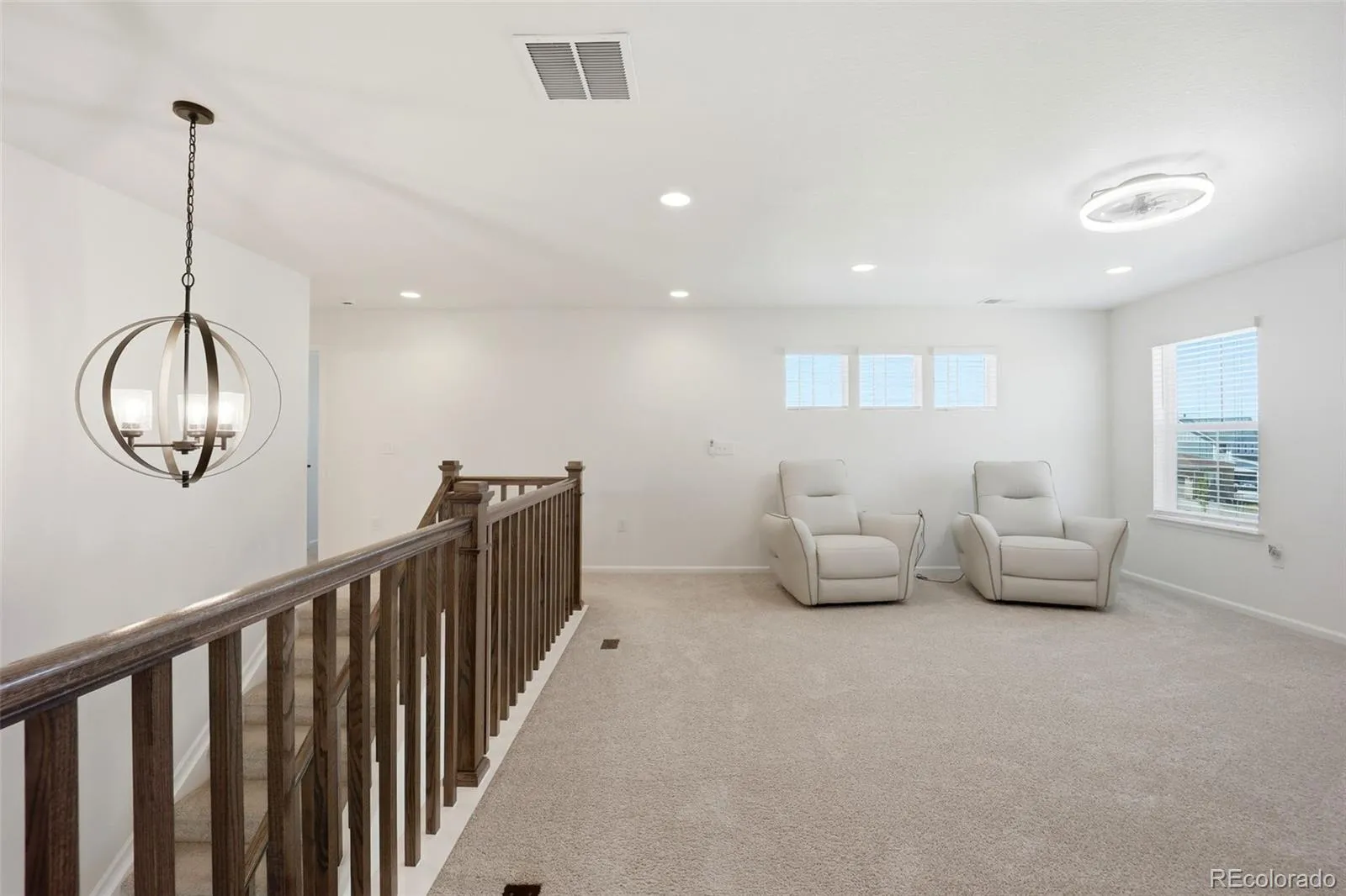 3365 Snowy Owl Lane Brighton CO 80601 | MLS #REC5041029 04162026234207 1600 14