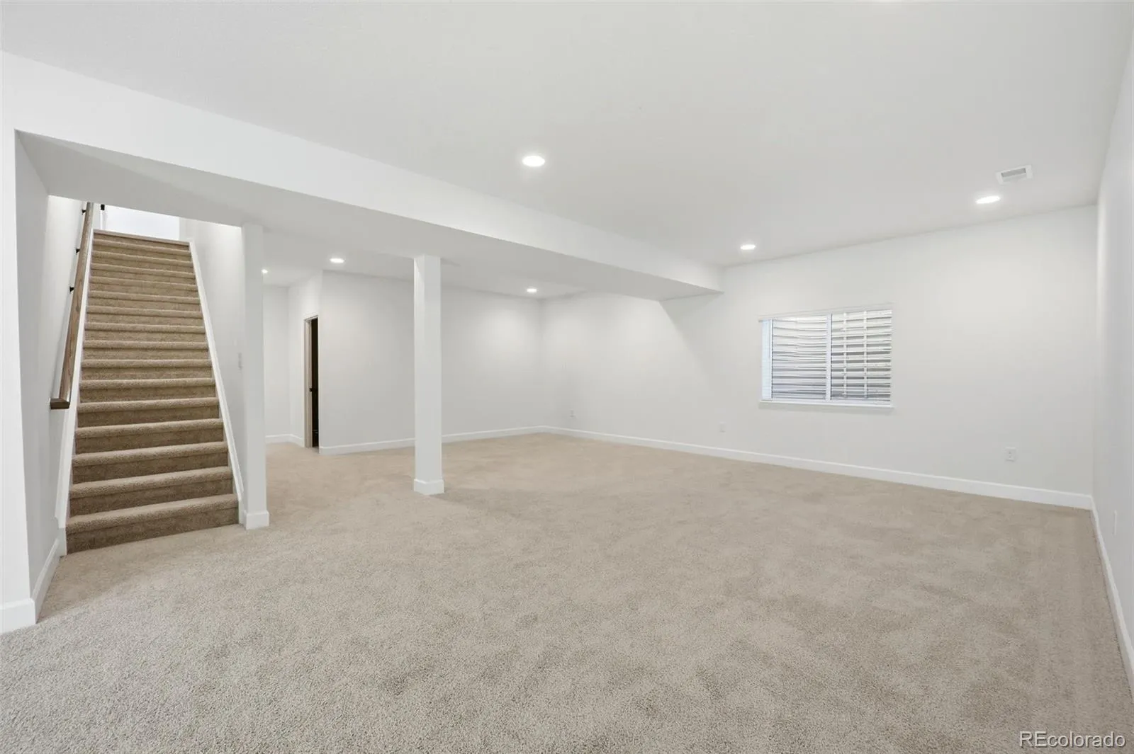 3365 Snowy Owl Lane Brighton CO 80601 | MLS #REC5041029 04162026234207 1600 22