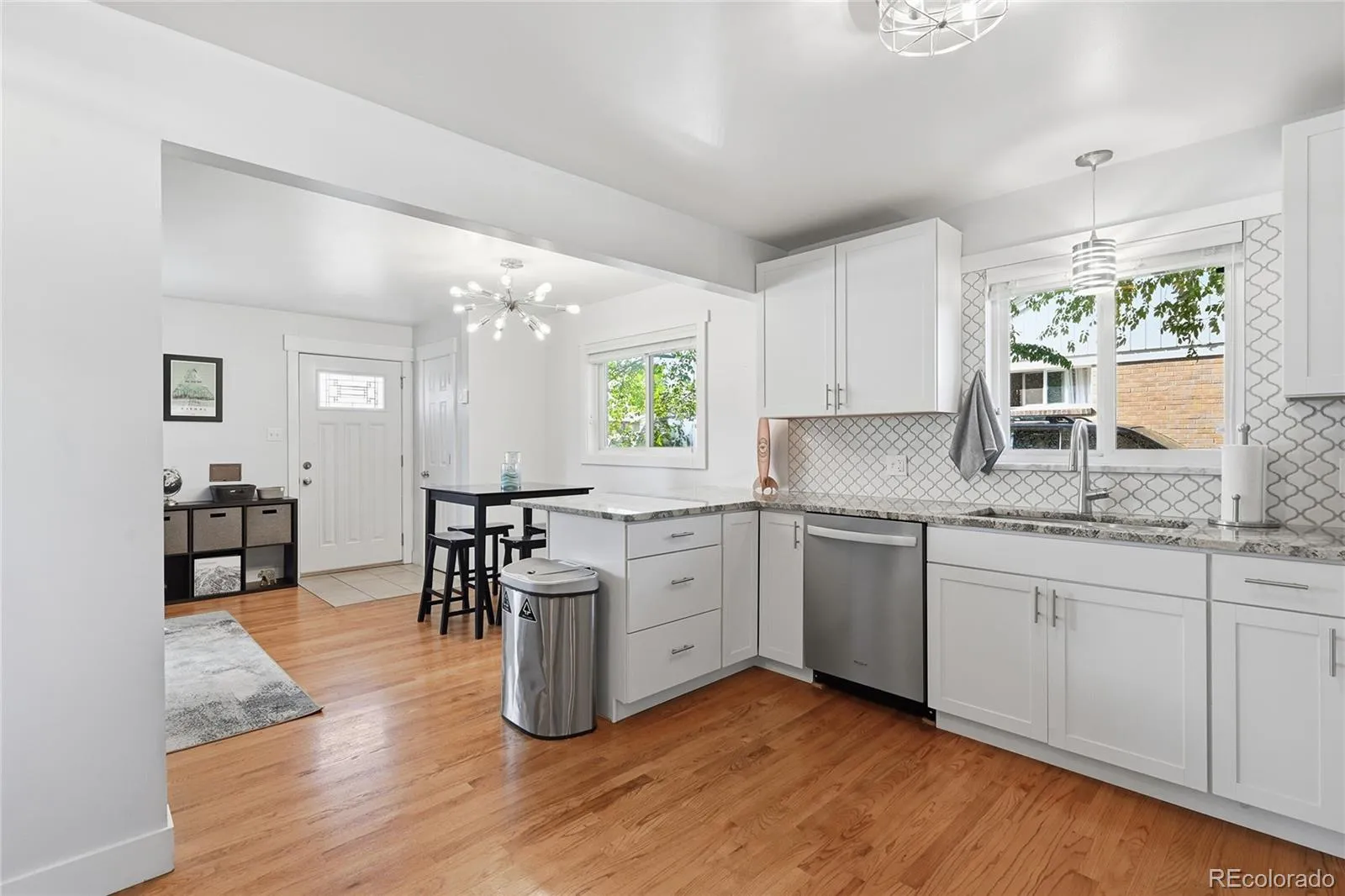 04202026222527 1600 16