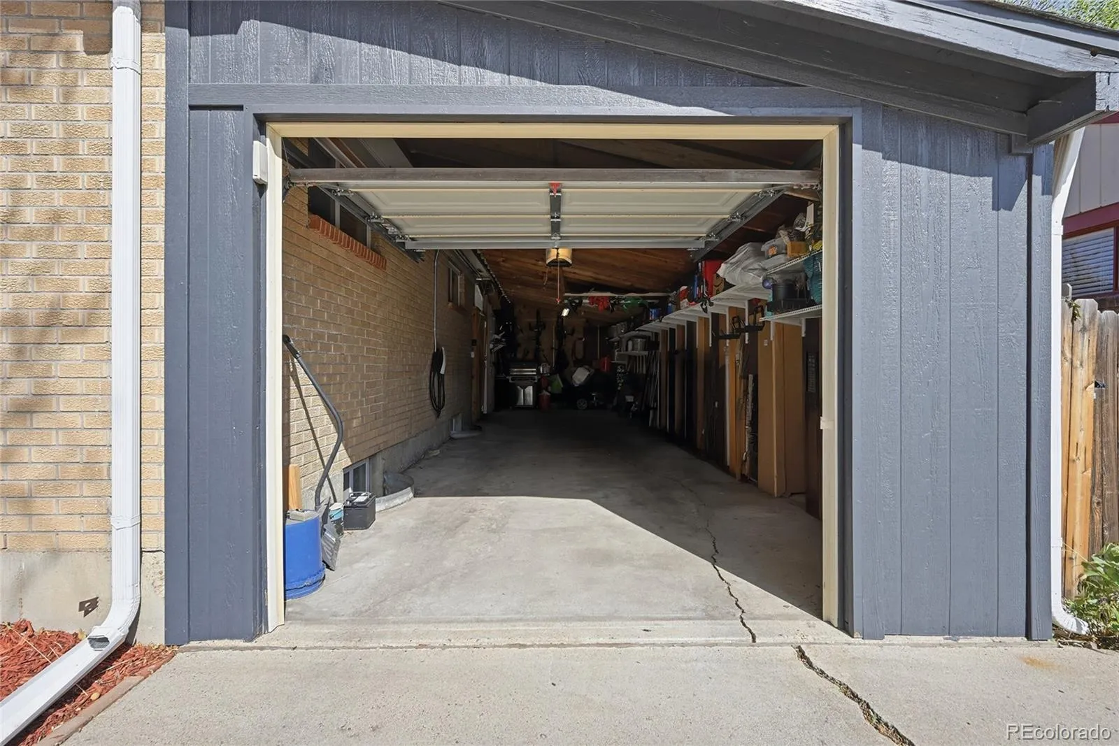 04202026222527 1600 30