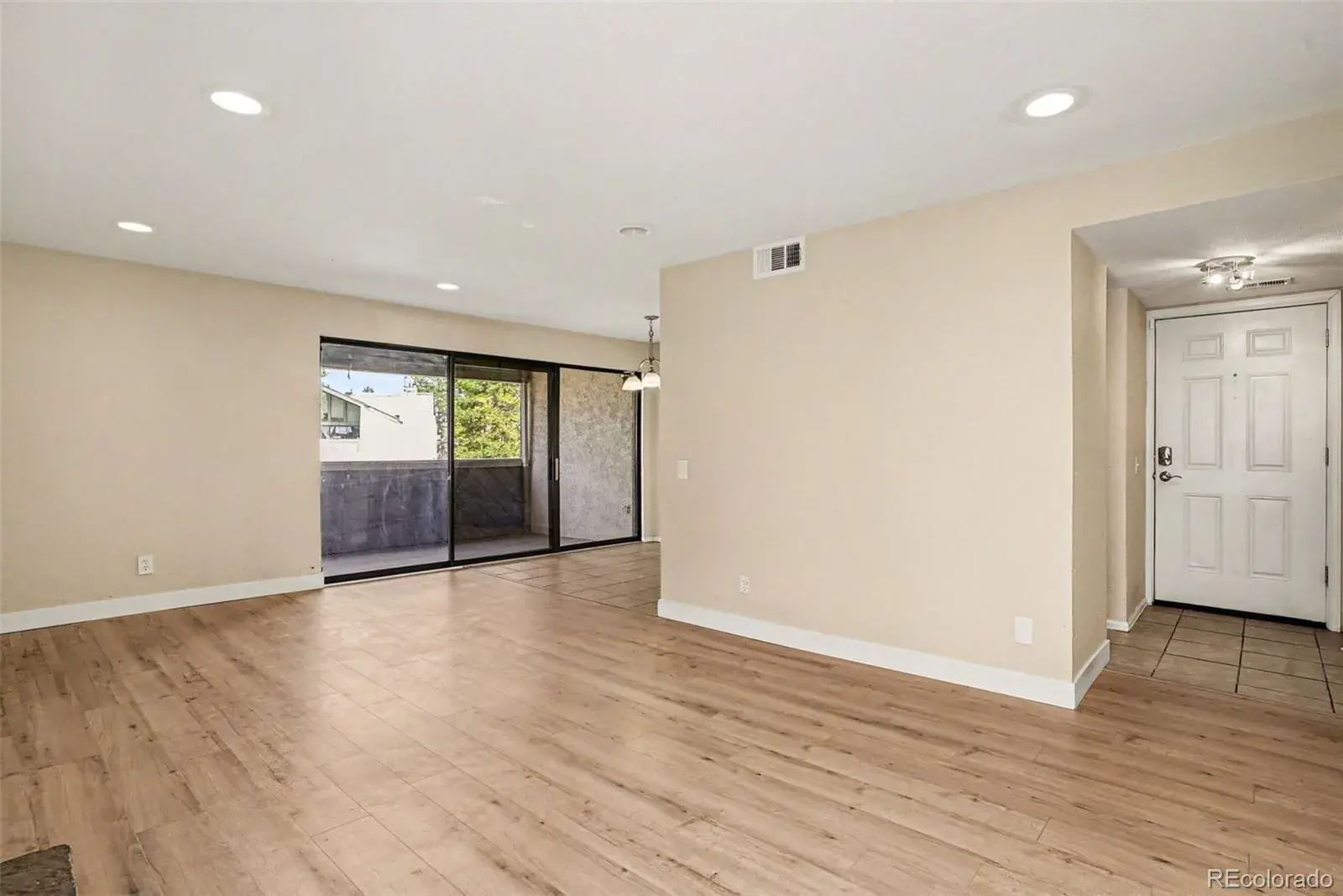 03032026200331 1600 10