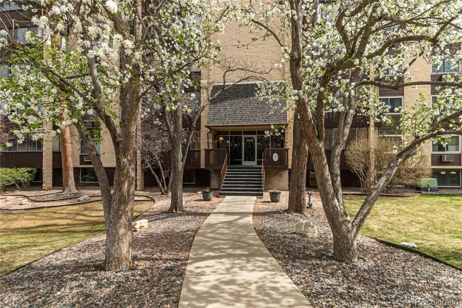 03272026222642 1600 40