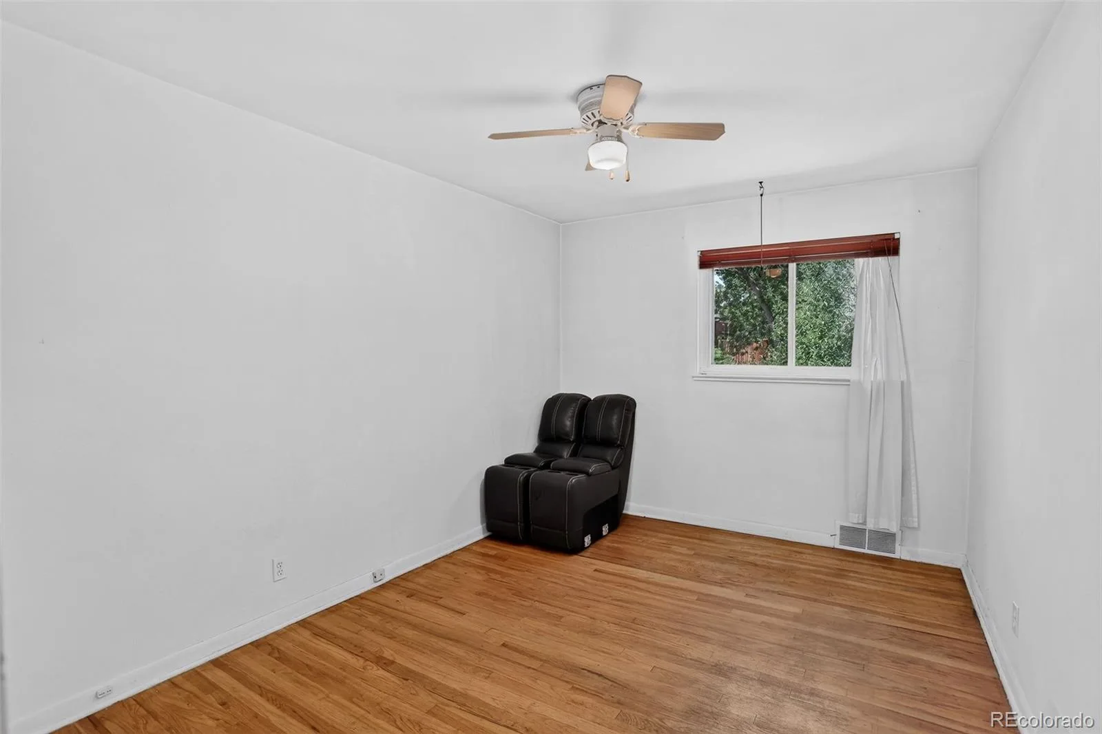 1520 S Corona Street Denver CO 80210 | MLS #REC5044013 08242026182856 1600 25