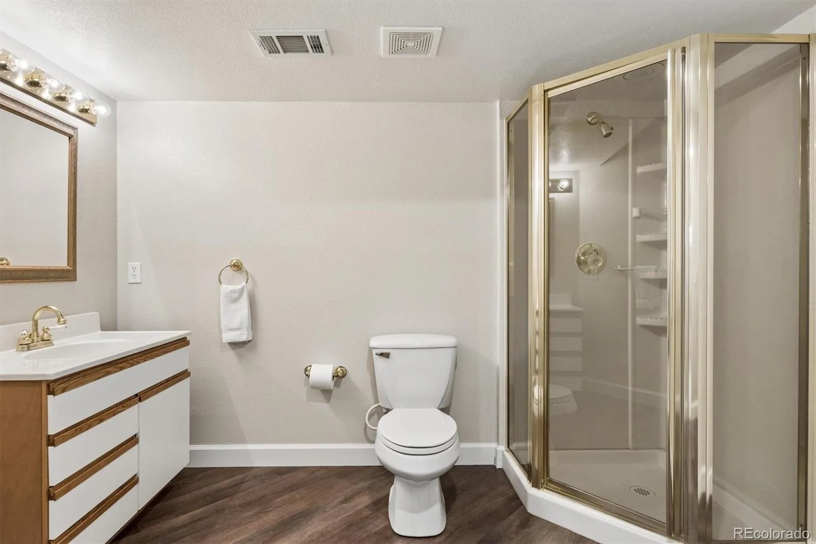 17895 E Powers Drive Centennial CO 80015 MLS #REC5044372 06192026233624 1600 28
