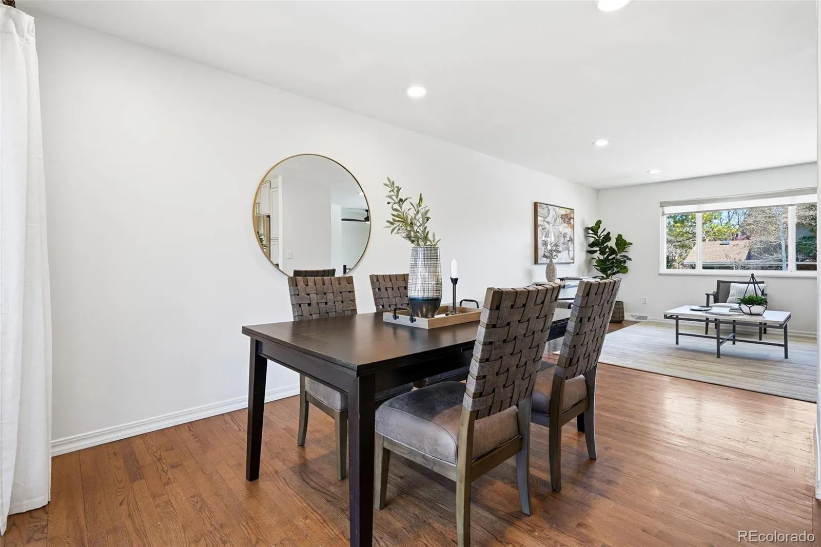 04102026152417 1600 12