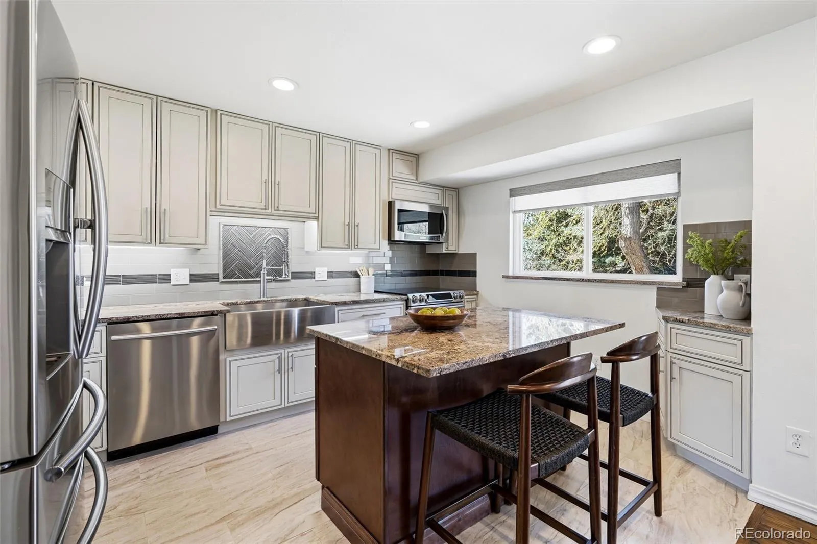 04102026152417 1600 15