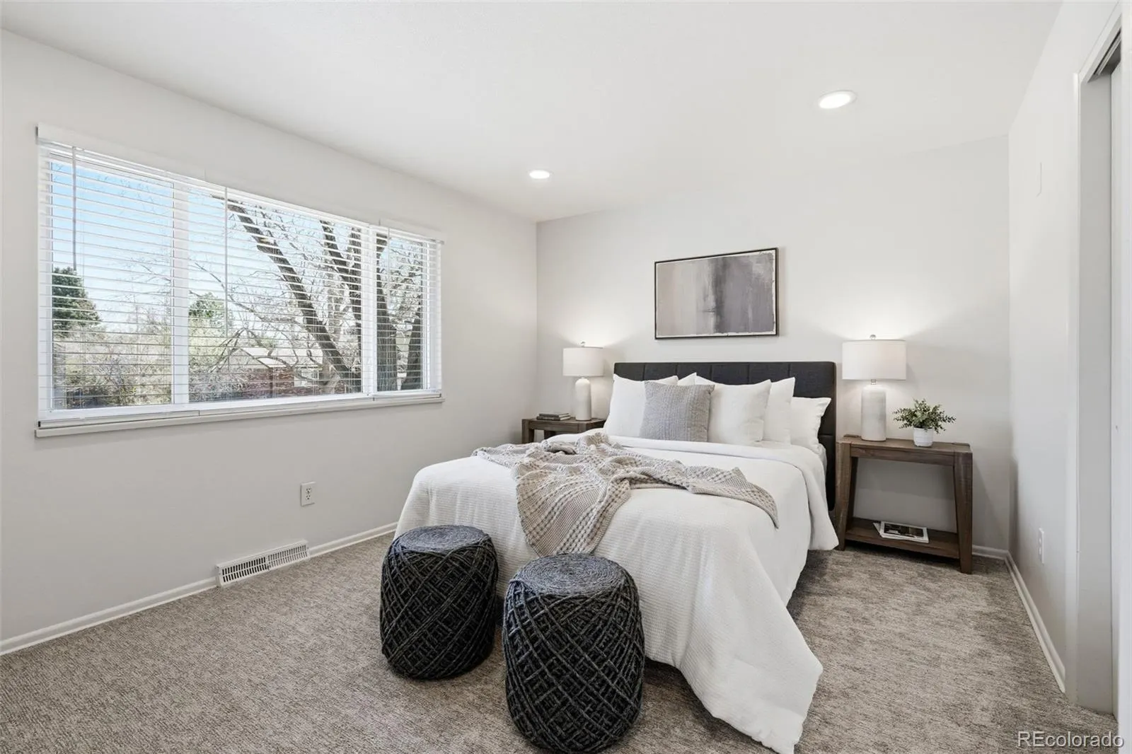 04102026152417 1600 20