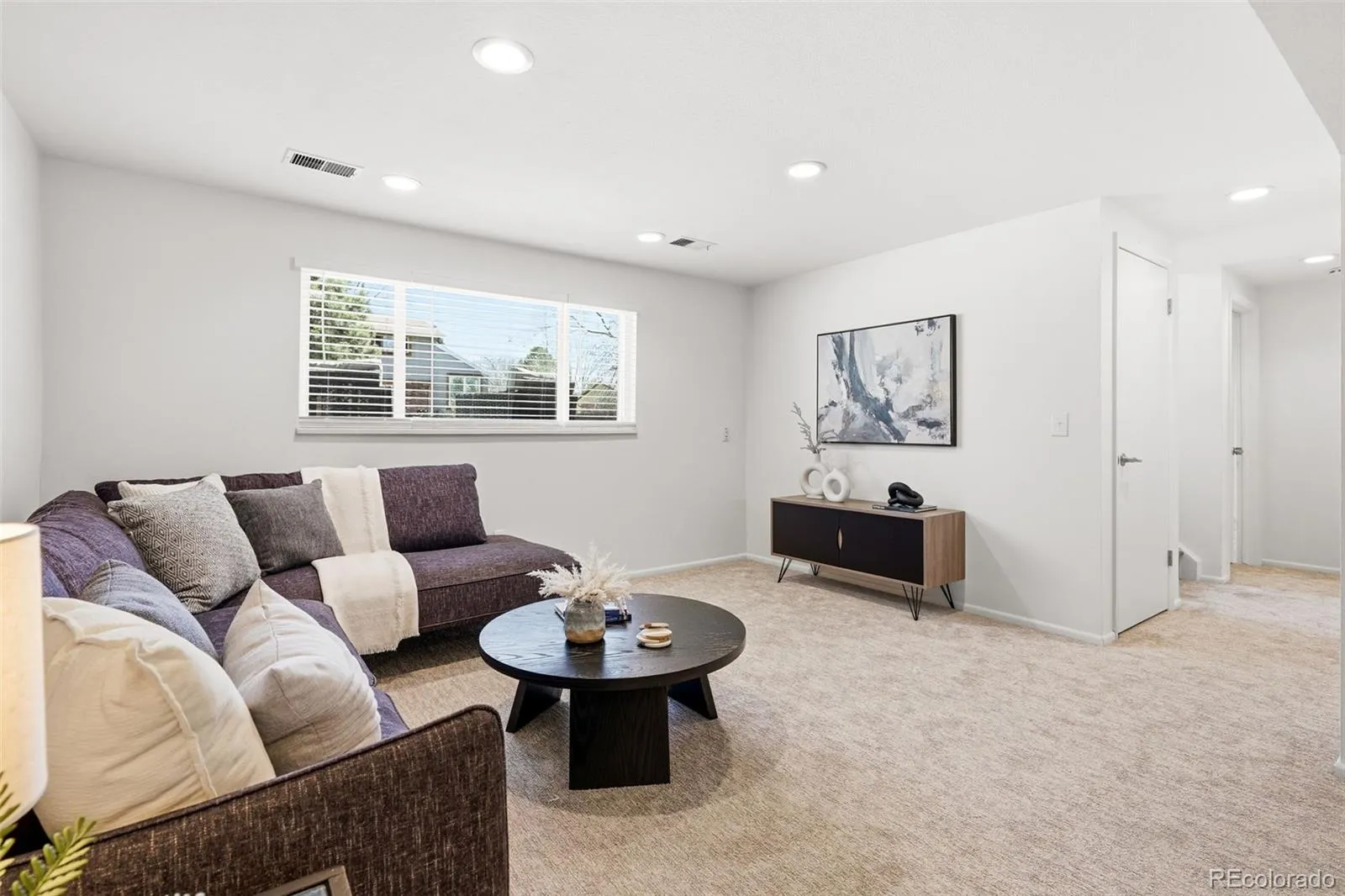 04102026152417 1600 27