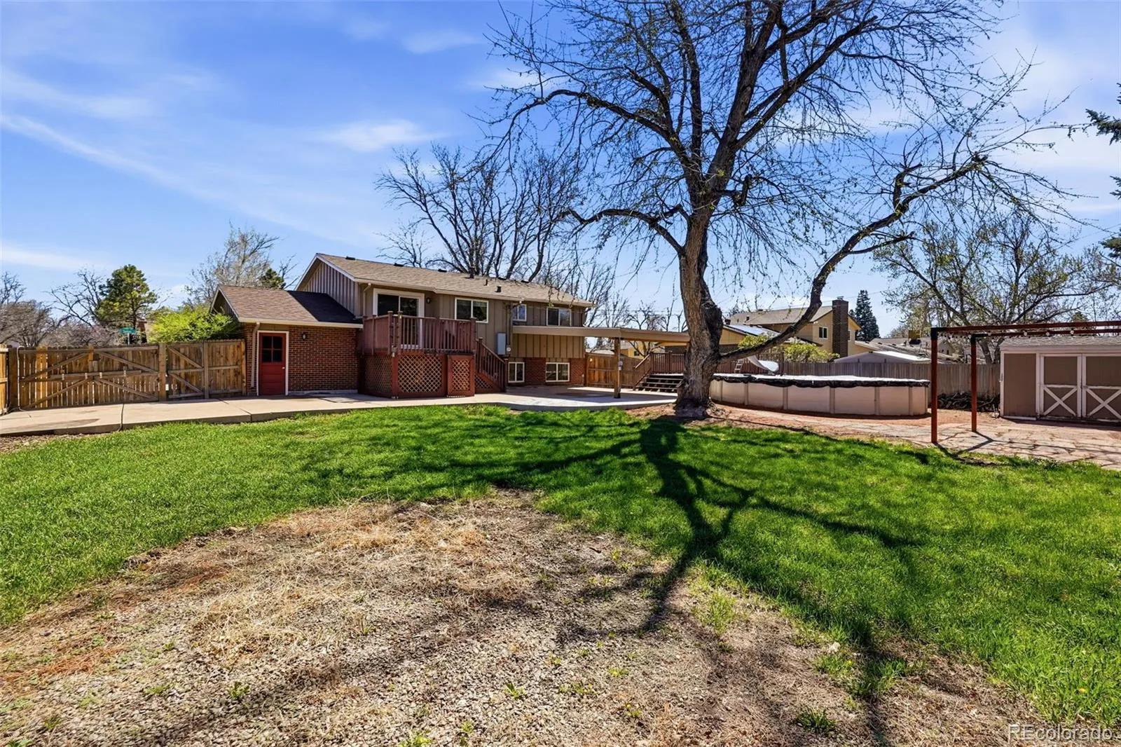 04102026152417 1600 40